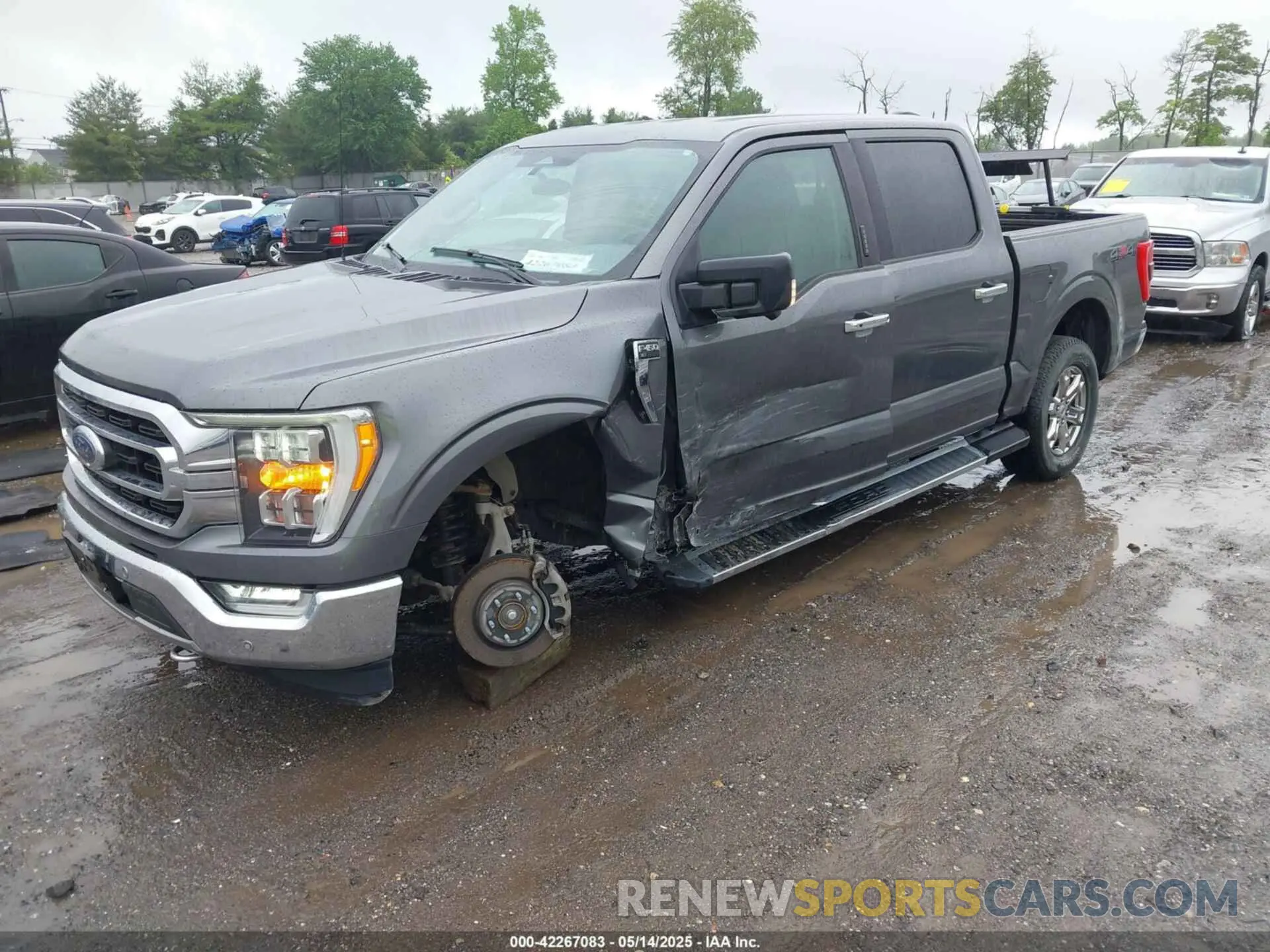2 Photograph of a damaged car 1FTFW1E82MFA77324 FORD F-150 2021