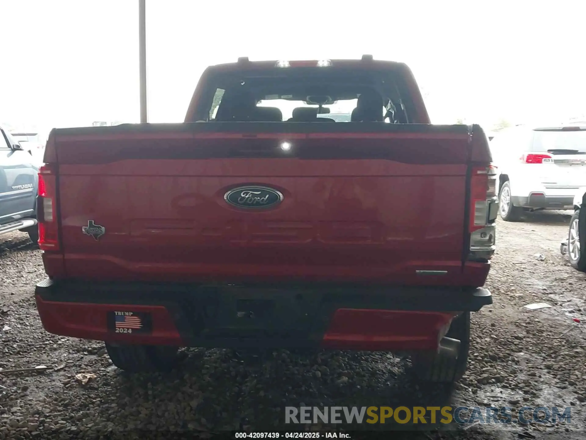 15 Photograph of a damaged car 1FTFW1E82MKD15969 FORD F-150 2021