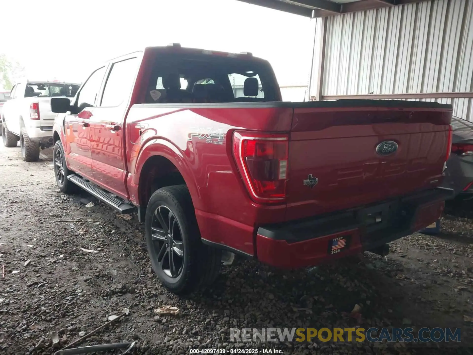 3 Photograph of a damaged car 1FTFW1E82MKD15969 FORD F-150 2021