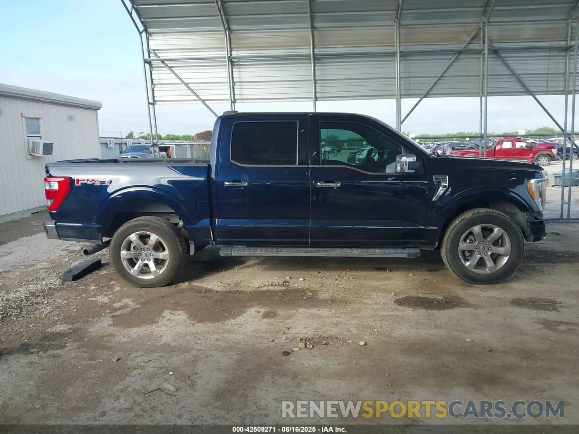 14 Photograph of a damaged car 1FTFW1E83MFA25166 FORD F-150 2021