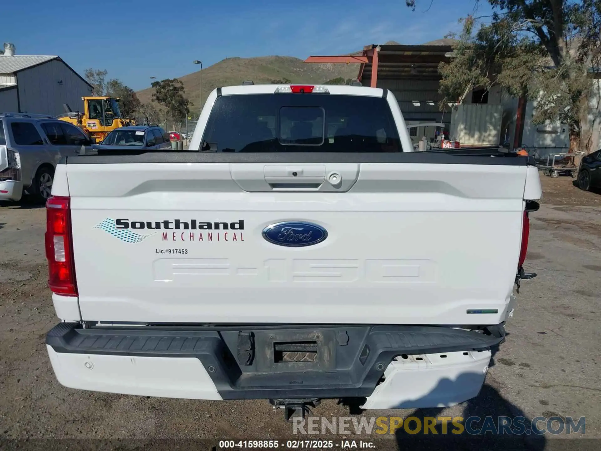 16 Photograph of a damaged car 1FTFW1E83MFA53064 FORD F-150 2021