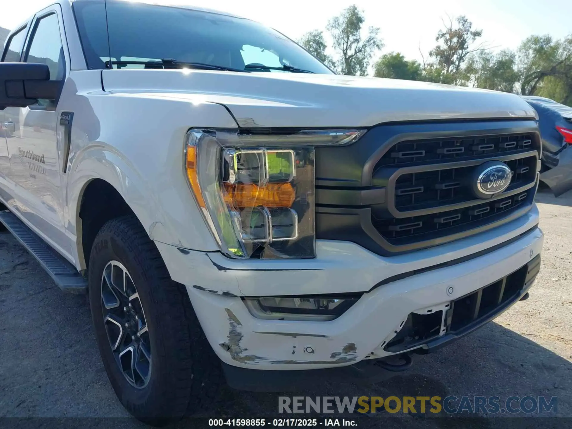 6 Photograph of a damaged car 1FTFW1E83MFA53064 FORD F-150 2021