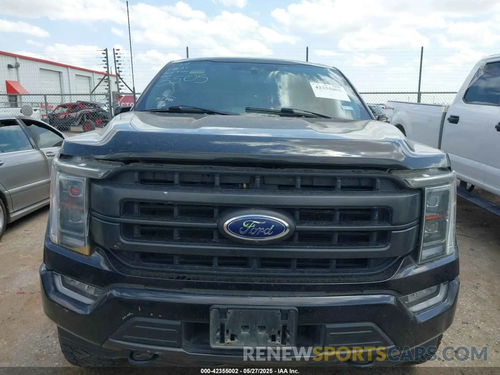 12 Photograph of a damaged car 1FTFW1E83MFB53505 FORD F-150 2021