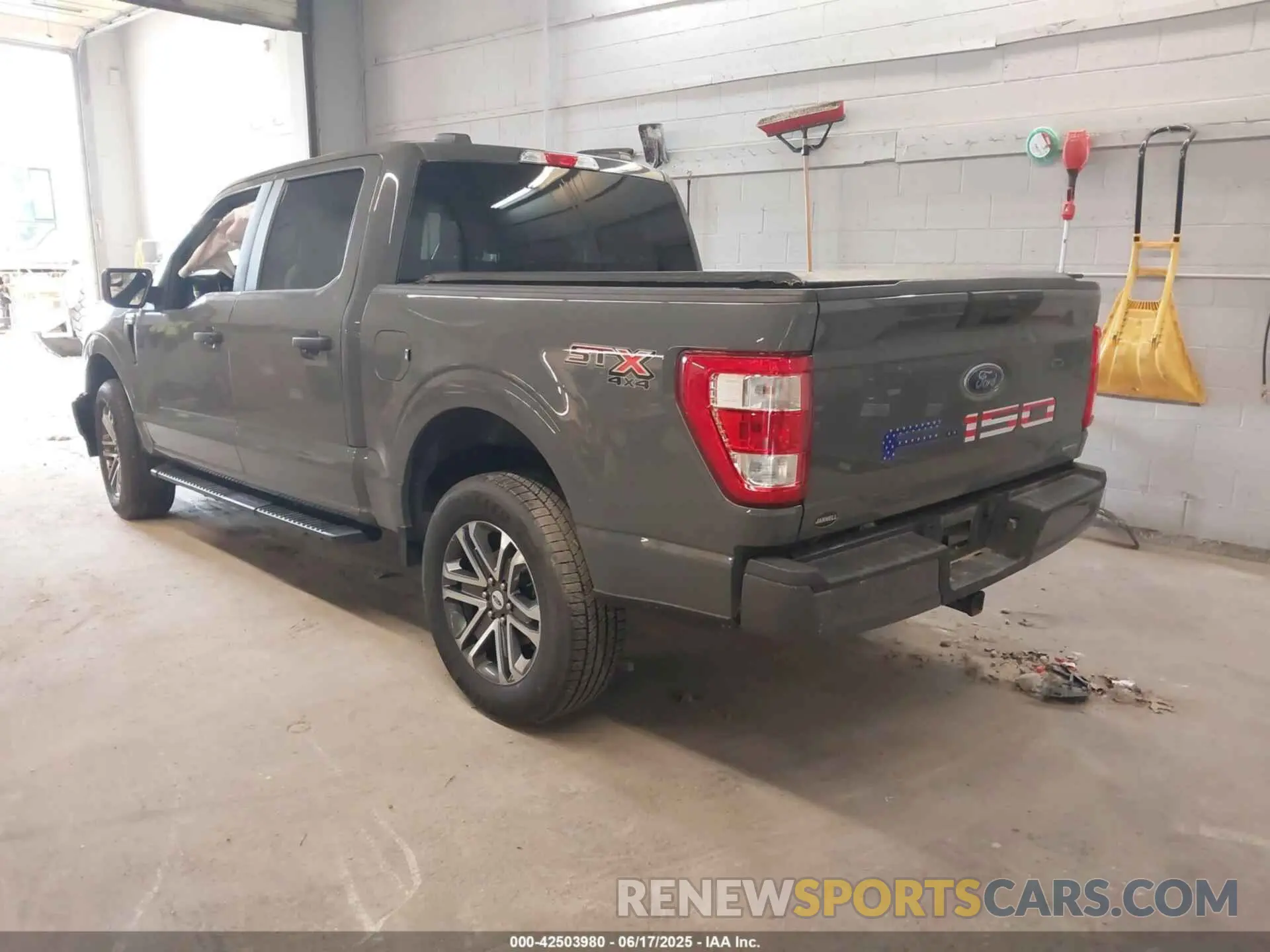 3 Photograph of a damaged car 1FTFW1E83MFB59580 FORD F-150 2021
