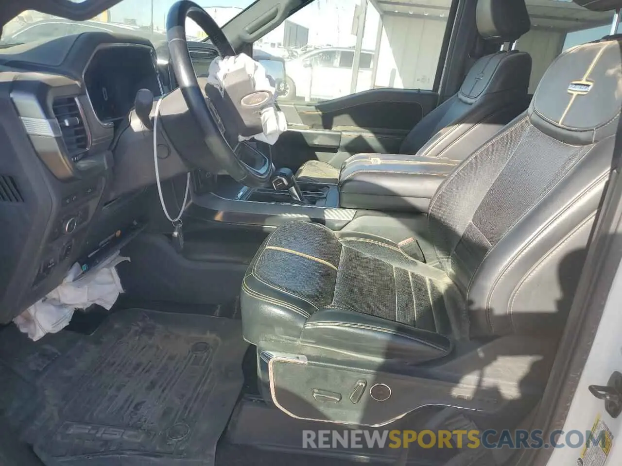 7 Photograph of a damaged car 1FTFW1E83MFB81661 FORD F-150 2021