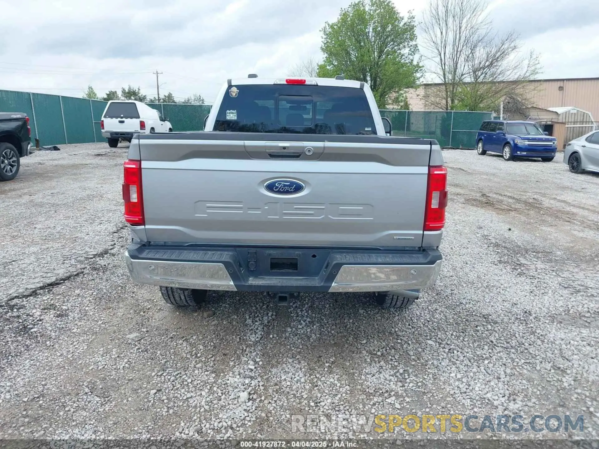 16 Photograph of a damaged car 1FTFW1E83MFB96550 FORD F-150 2021