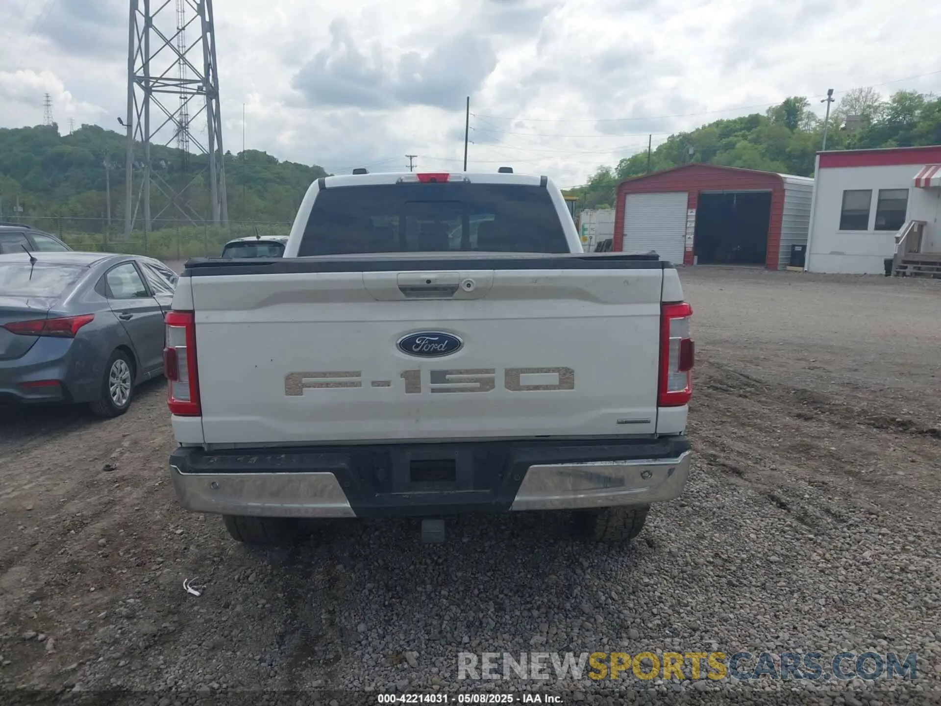 17 Photograph of a damaged car 1FTFW1E83MFC86409 FORD F-150 2021