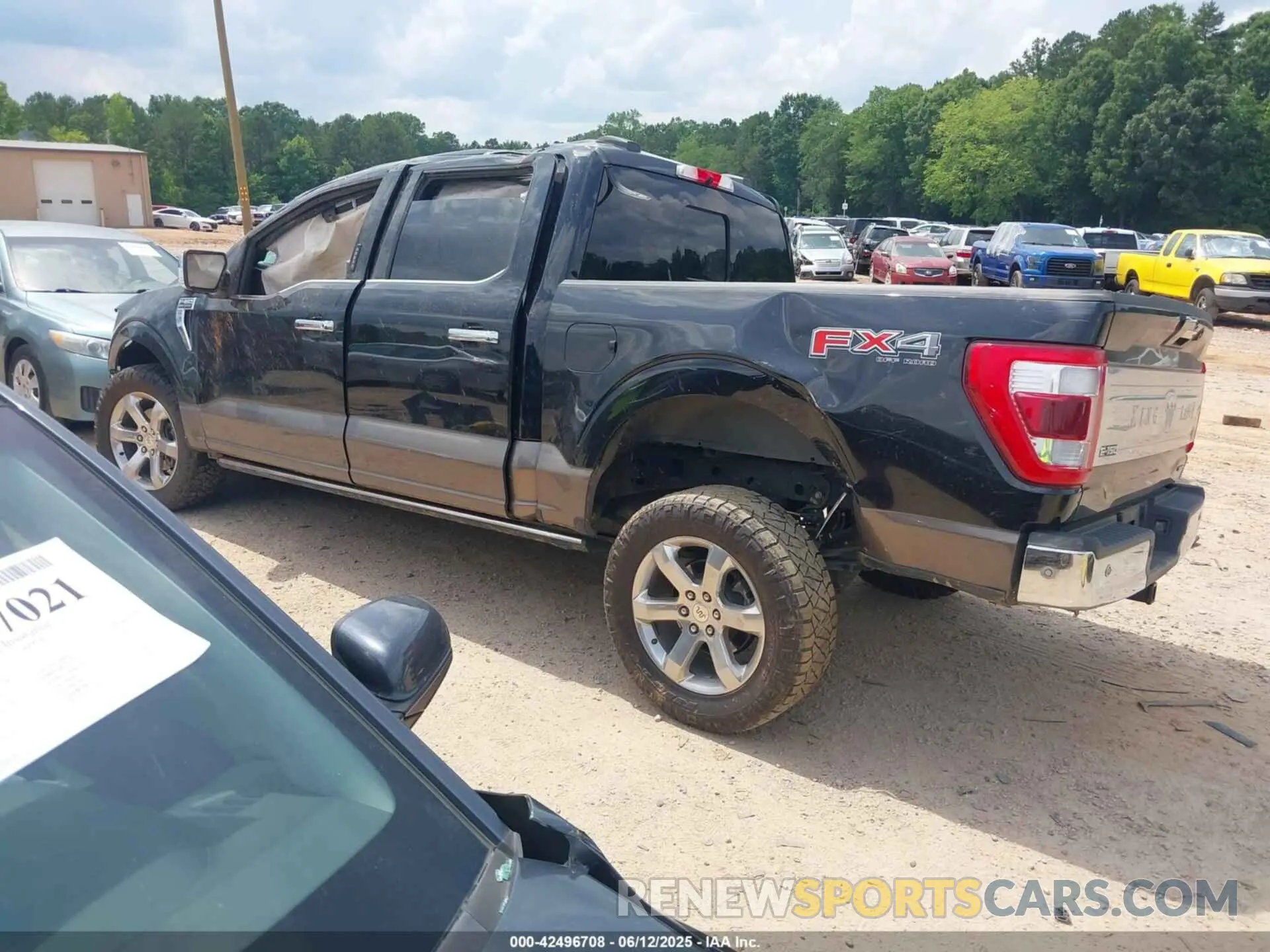 3 Photograph of a damaged car 1FTFW1E84MFC84796 FORD F-150 2021