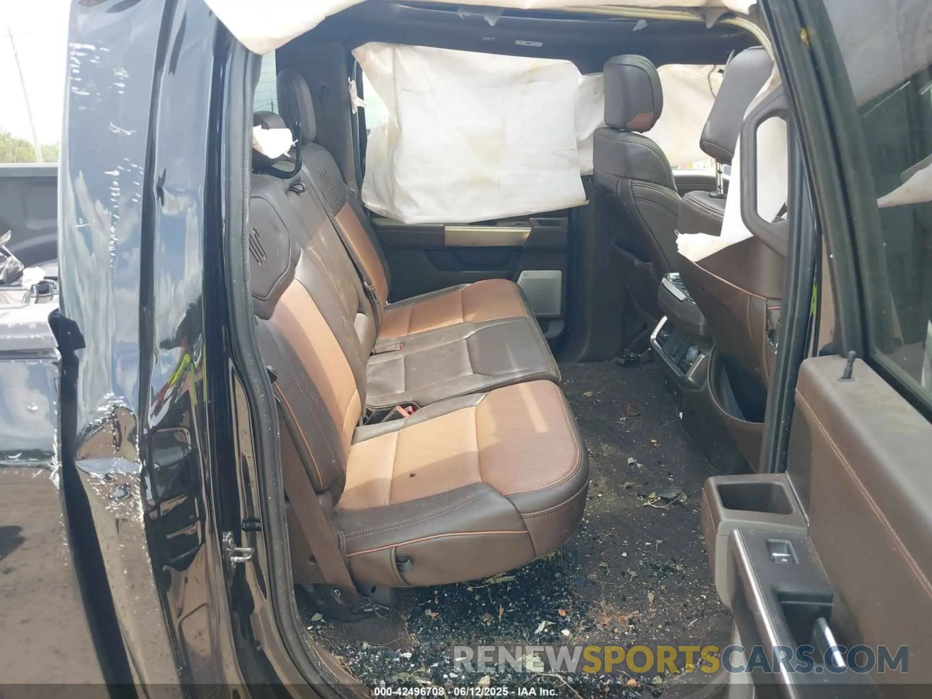 8 Photograph of a damaged car 1FTFW1E84MFC84796 FORD F-150 2021