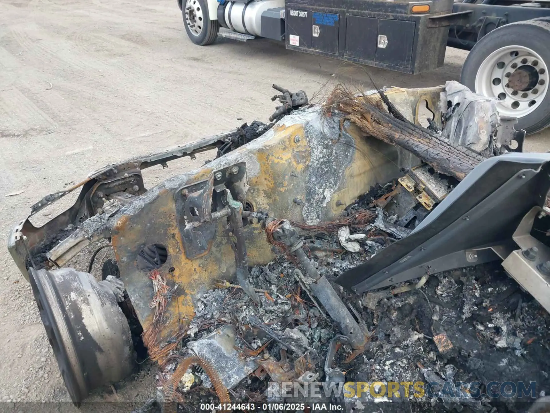 7 Photograph of a damaged car 1FTFW1E84MKD85859 FORD F-150 2021