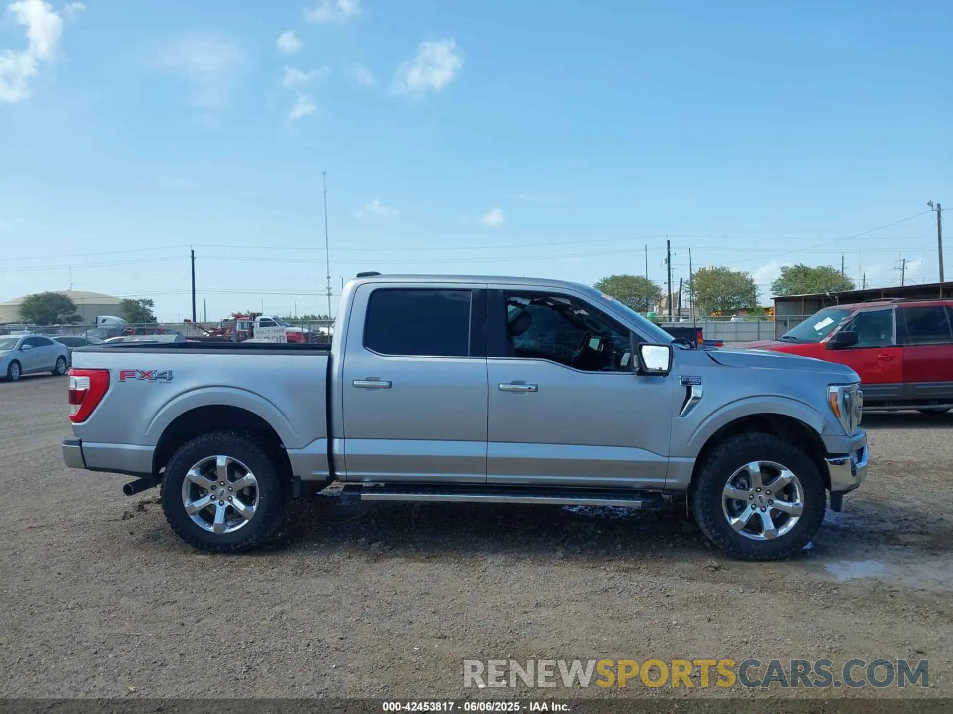 12 Photograph of a damaged car 1FTFW1E84MKE53352 FORD F-150 2021