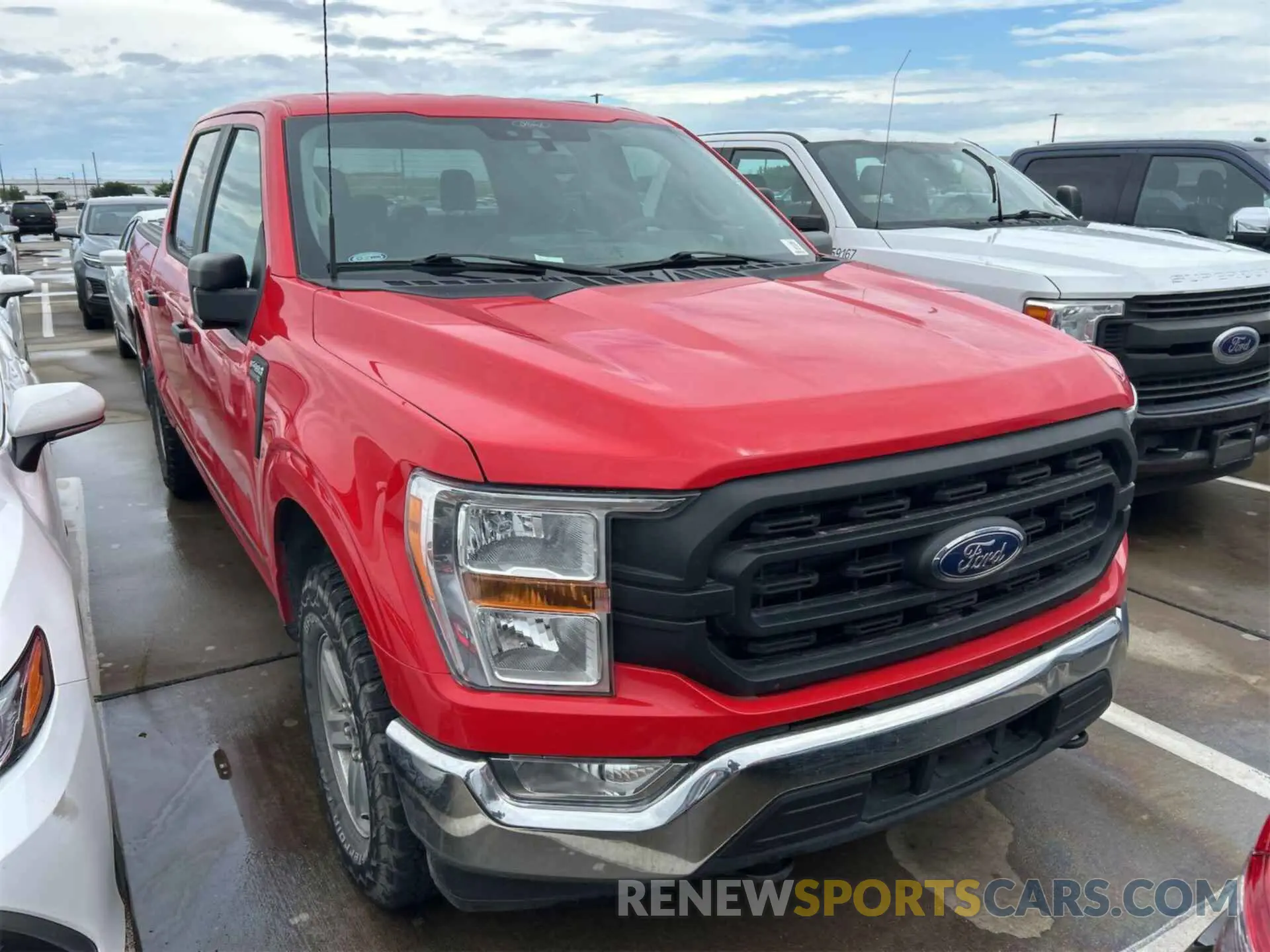17 Photograph of a damaged car 1FTFW1E84MKE96198 FORD F-150 2021