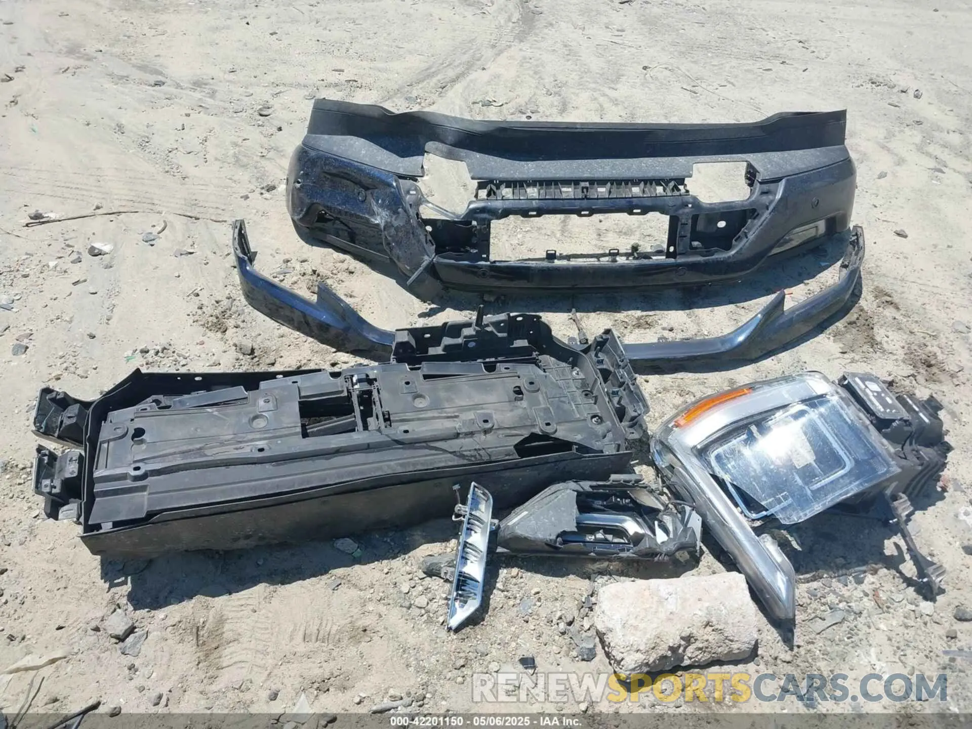 12 Photograph of a damaged car 1FTFW1E85MFB91107 FORD F-150 2021