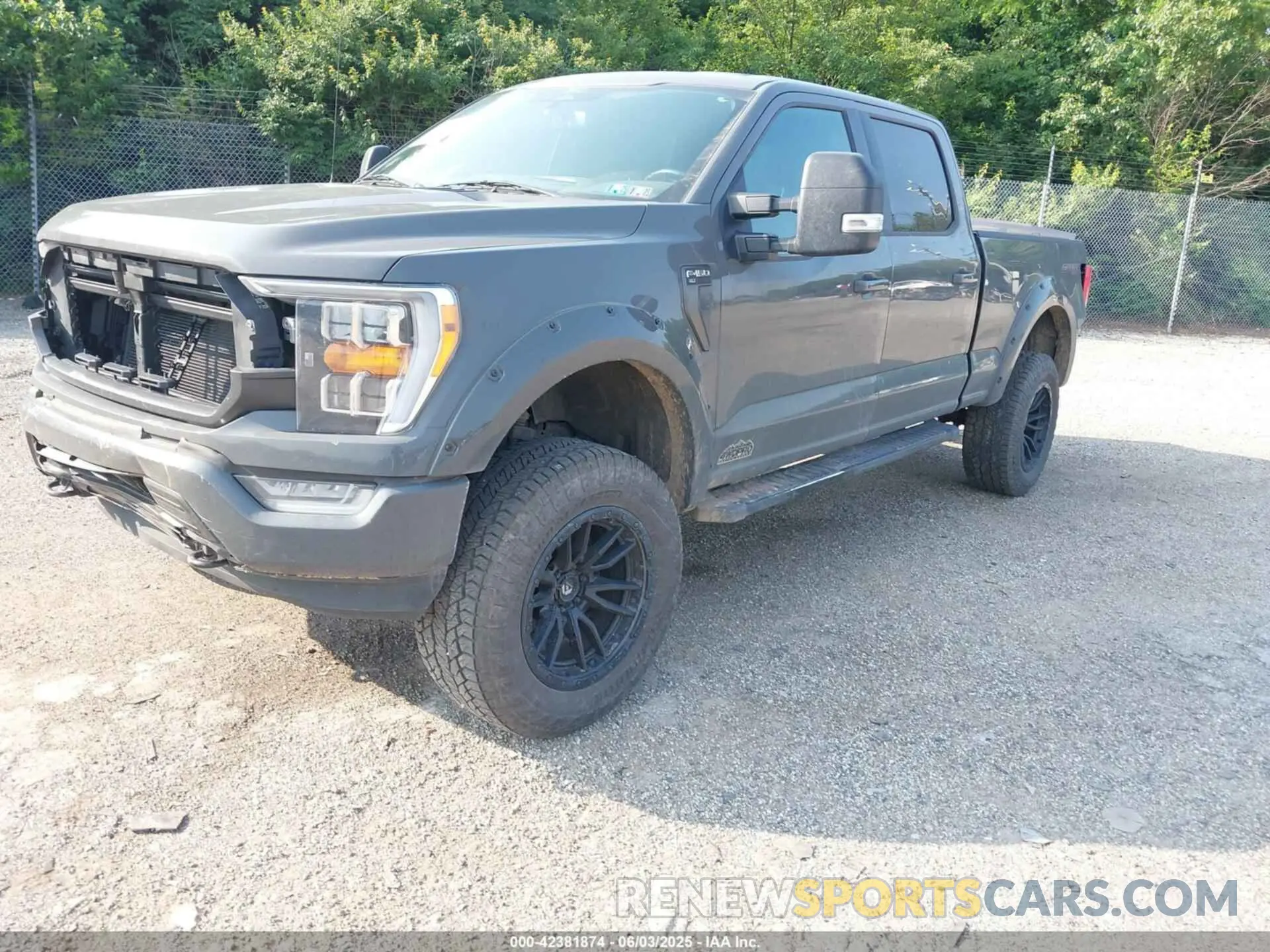 2 Photograph of a damaged car 1FTFW1E85MKD35973 FORD F-150 2021