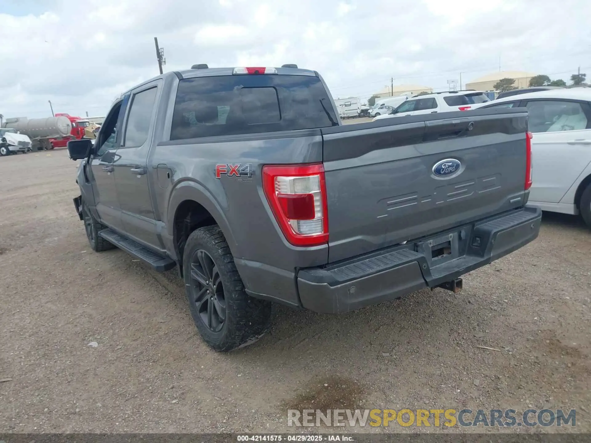 3 Photograph of a damaged car 1FTFW1E85MKE04547 FORD F-150 2021