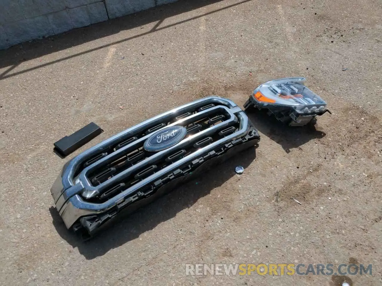 12 Photograph of a damaged car 1FTFW1E85MKE64179 FORD F-150 2021