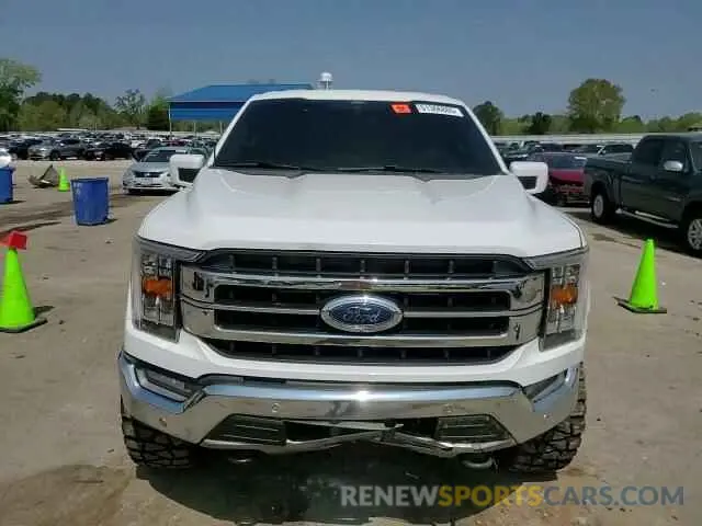 11 Photograph of a damaged car 1FTFW1E86MFB70217 FORD F-150 2021