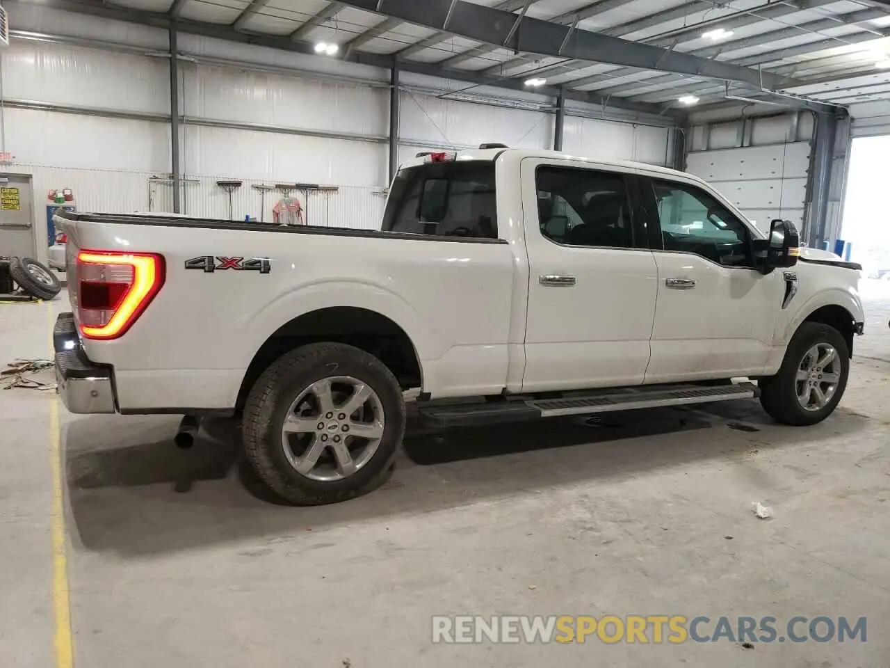 3 Photograph of a damaged car 1FTFW1E87MFB41258 FORD F-150 2021