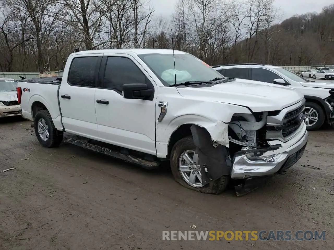 4 Photograph of a damaged car 1FTFW1E87MFC08425 FORD F-150 2021