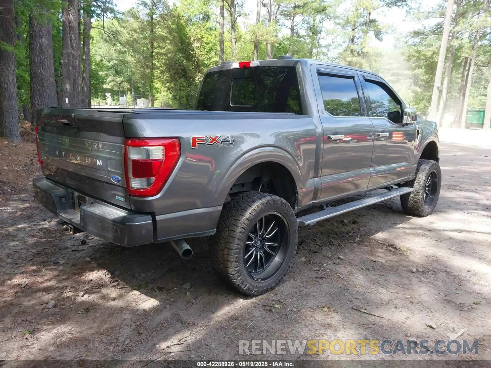4 Photograph of a damaged car 1FTFW1E87MFC59701 FORD F-150 2021
