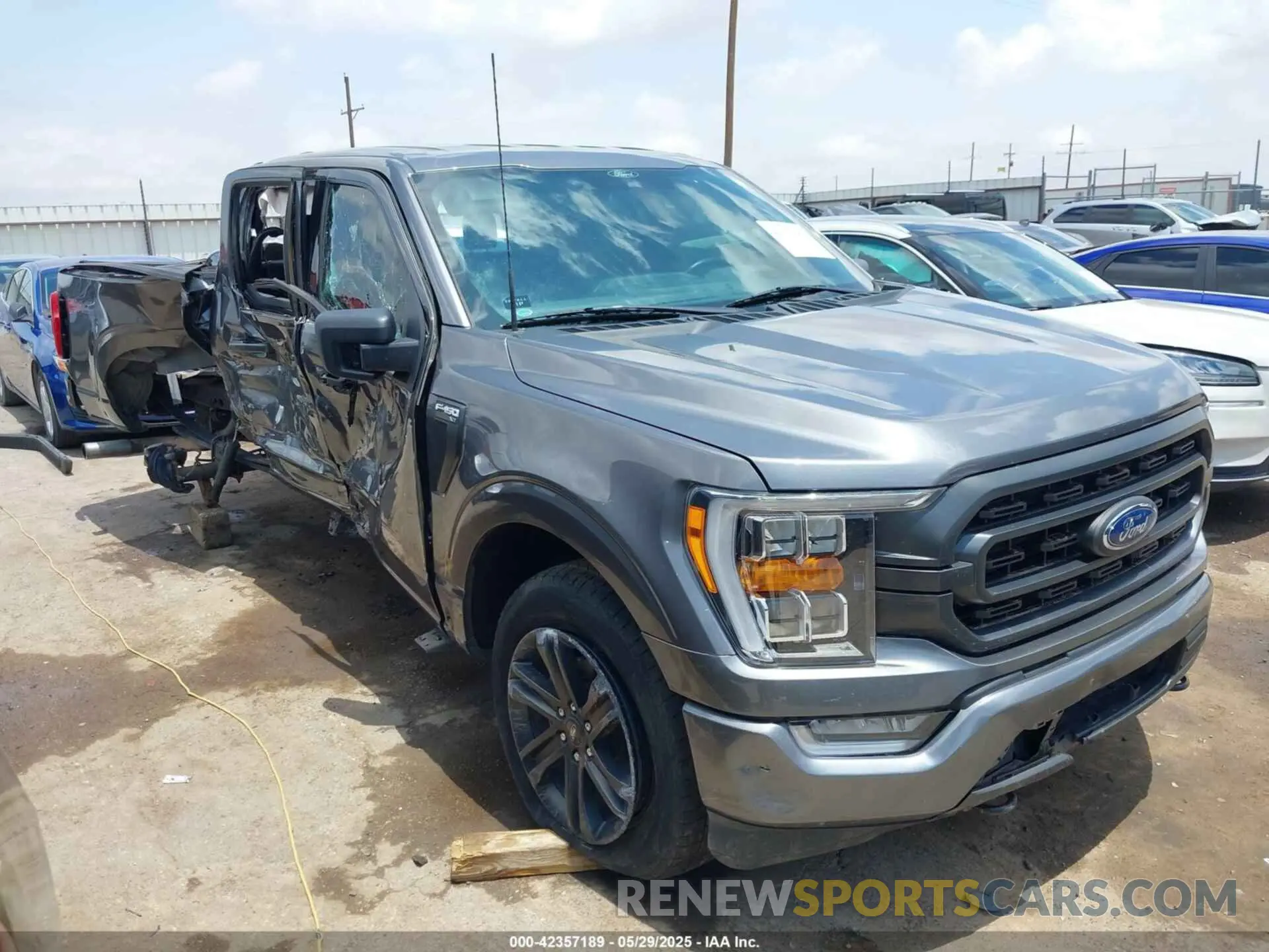 1 Photograph of a damaged car 1FTFW1E88MFB78075 FORD F-150 2021