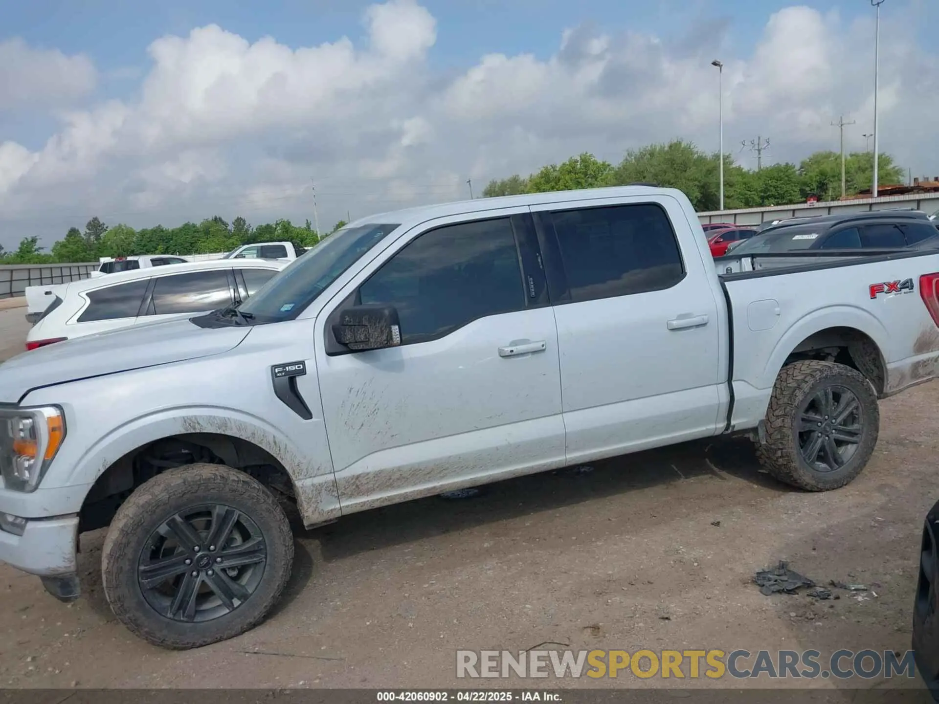 14 Photograph of a damaged car 1FTFW1E88MKD98548 FORD F-150 2021