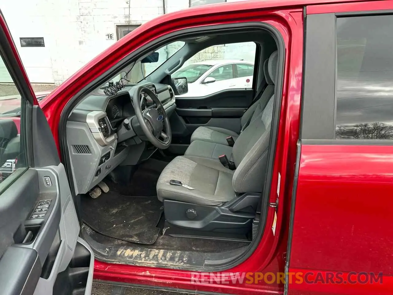 7 Photograph of a damaged car 1FTFW1E89MKD76865 FORD F-150 2021