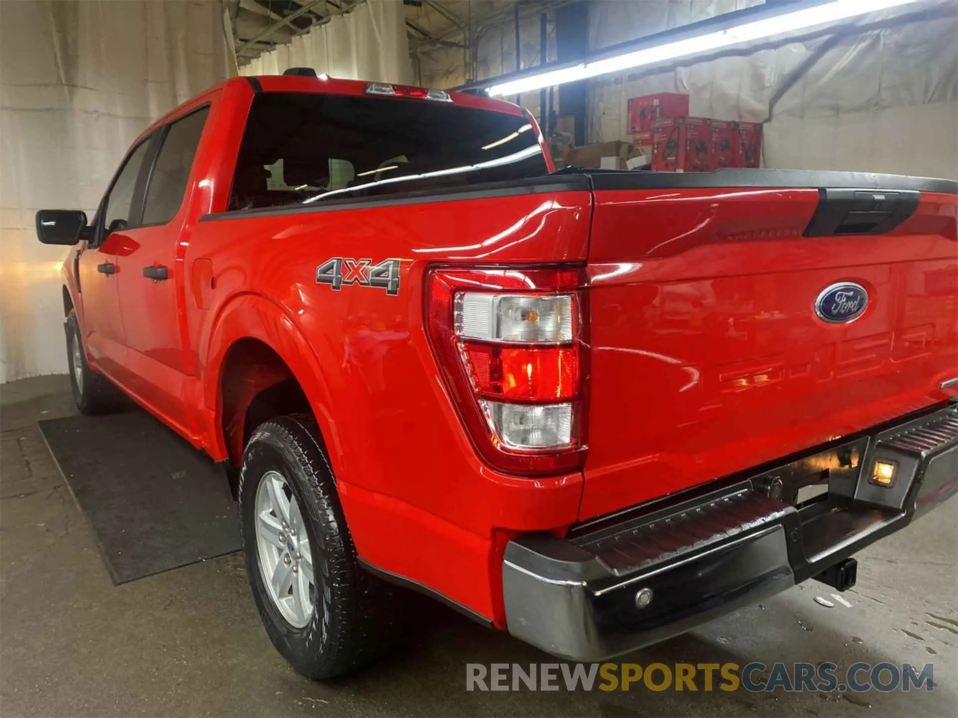 4 Photograph of a damaged car 1FTFW1E89MKE96133 FORD F-150 2021
