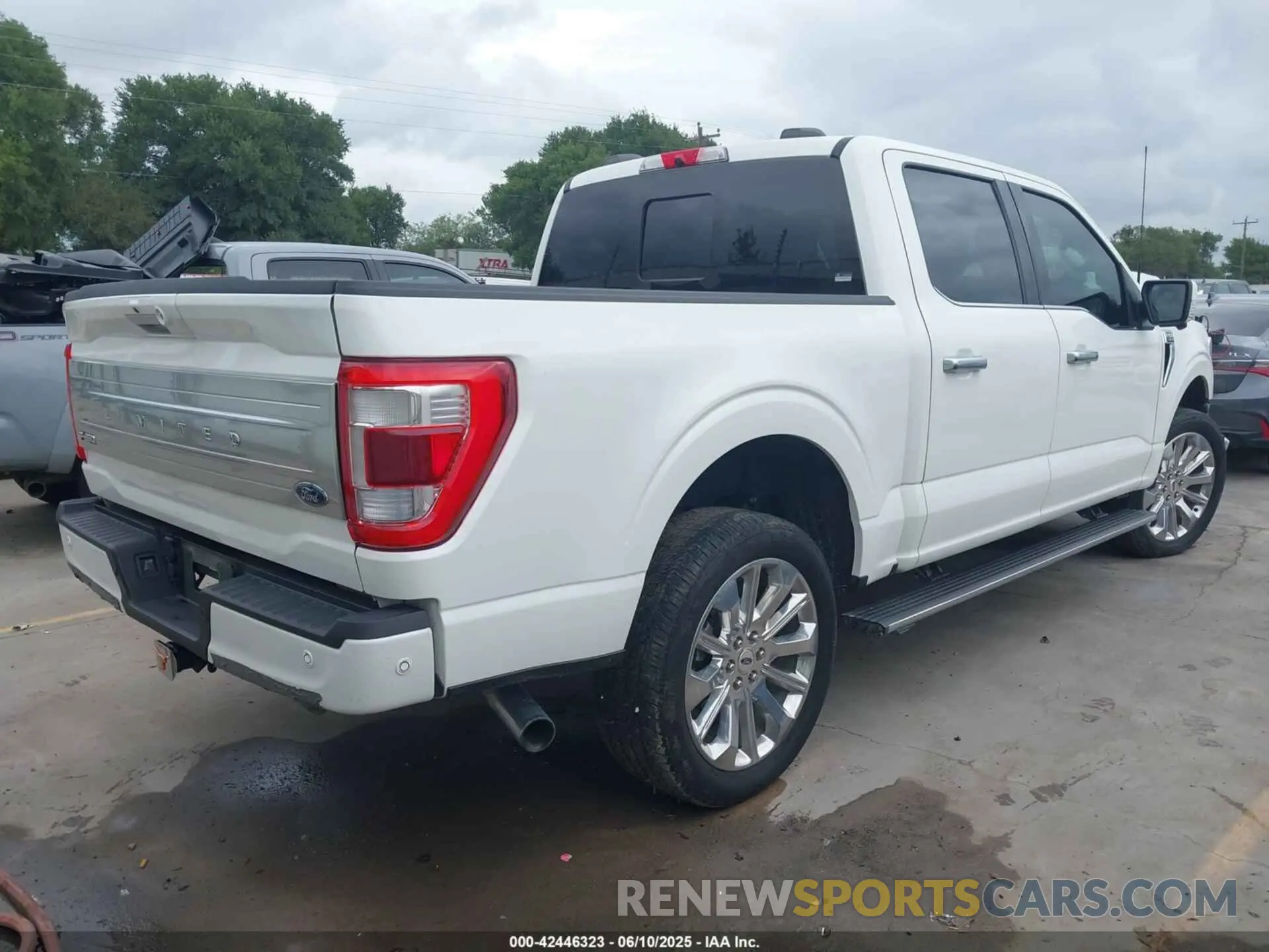 4 Photograph of a damaged car 1FTFW1E8XMFA69505 FORD F-150 2021