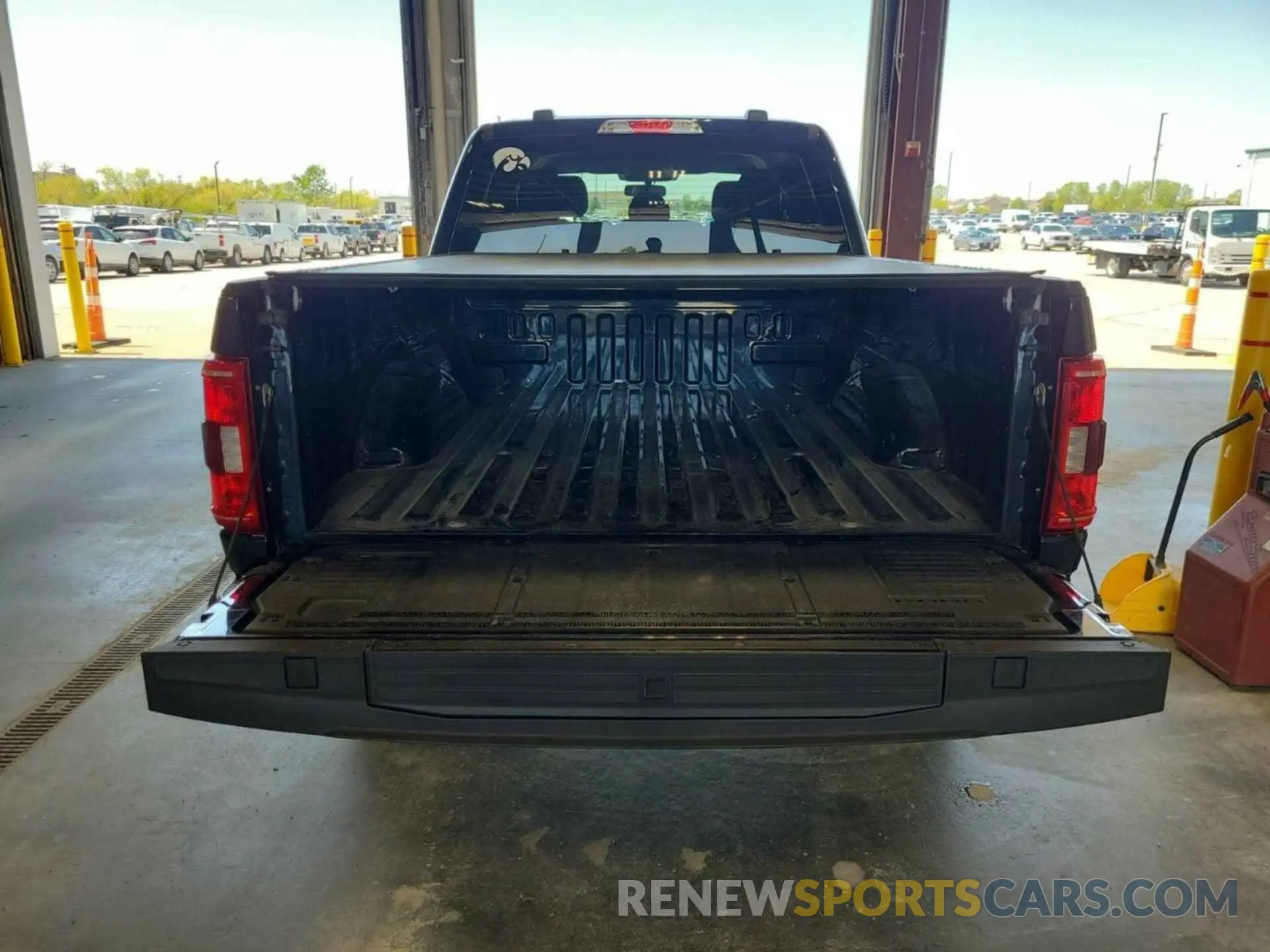 7 Photograph of a damaged car 1FTFW1E8XMFB64775 FORD F-150 2021