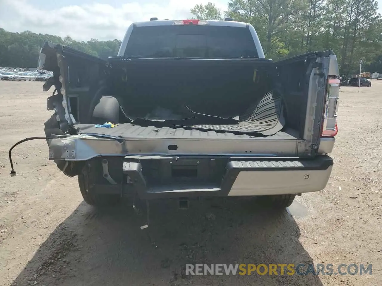 6 Photograph of a damaged car 1FTFW1ED1MFC02410 FORD F-150 2021