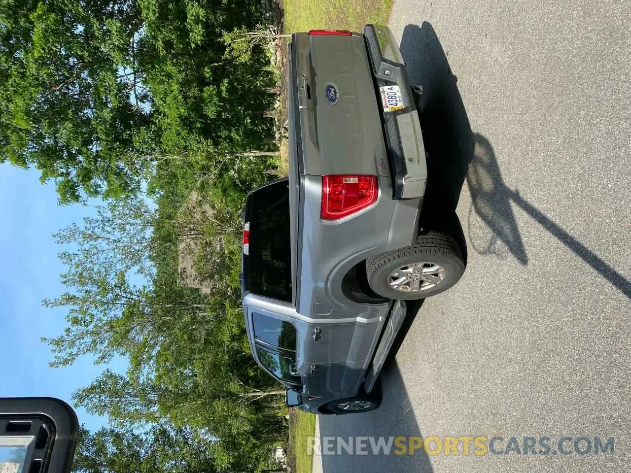 3 Photograph of a damaged car 1FTFW1ED2MFA97621 FORD F-150 2021