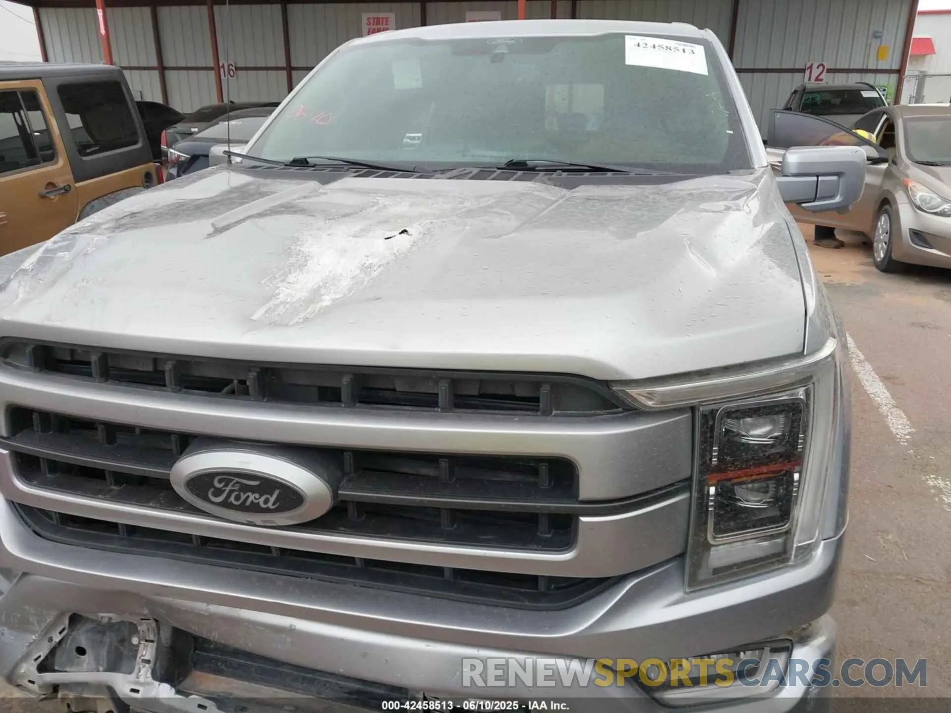16 Photograph of a damaged car 1FTFW1ED4MFB26911 FORD F-150 2021