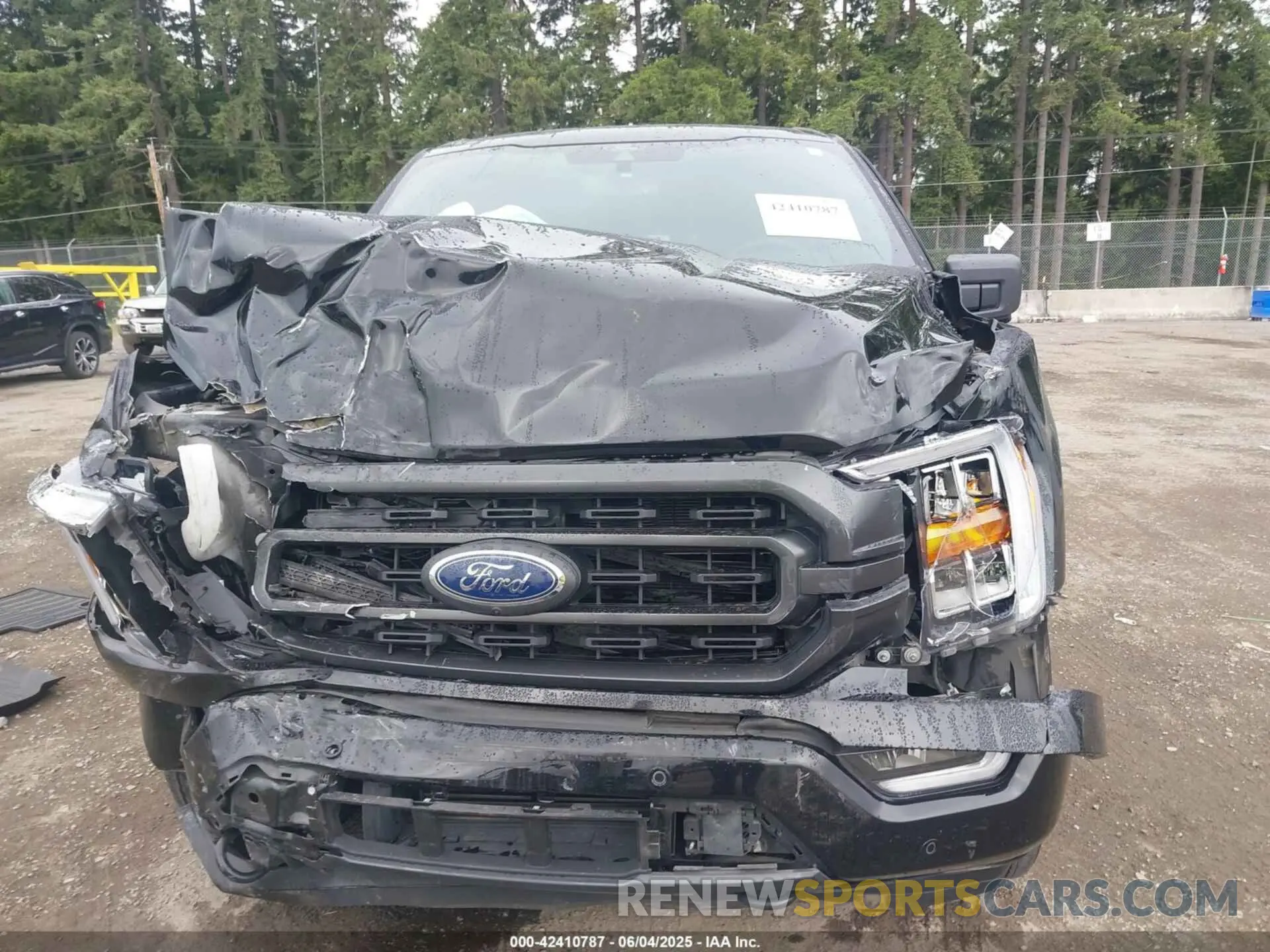 12 Photograph of a damaged car 1FTFW1ED4MFC64352 FORD F-150 2021