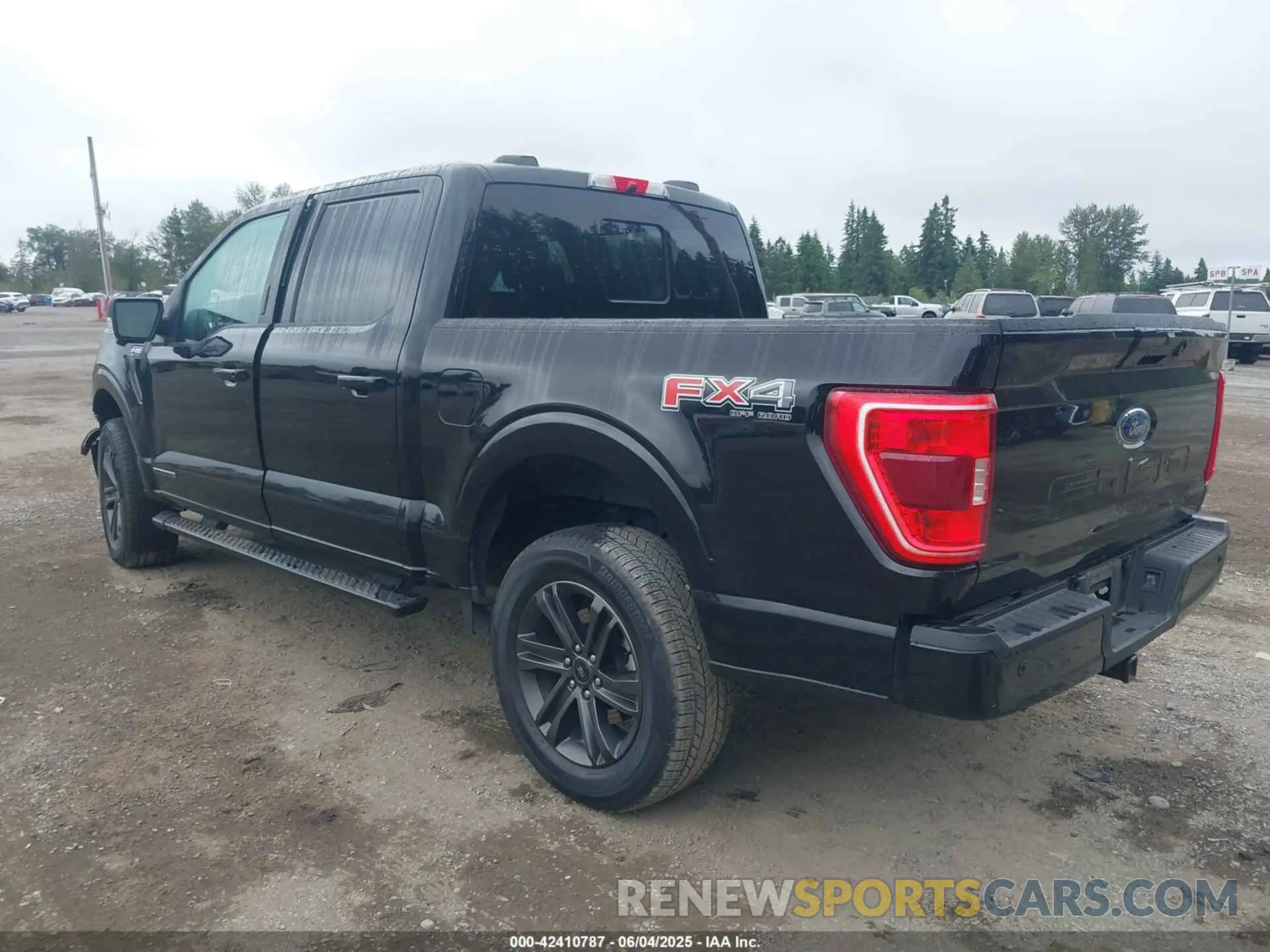 3 Photograph of a damaged car 1FTFW1ED4MFC64352 FORD F-150 2021