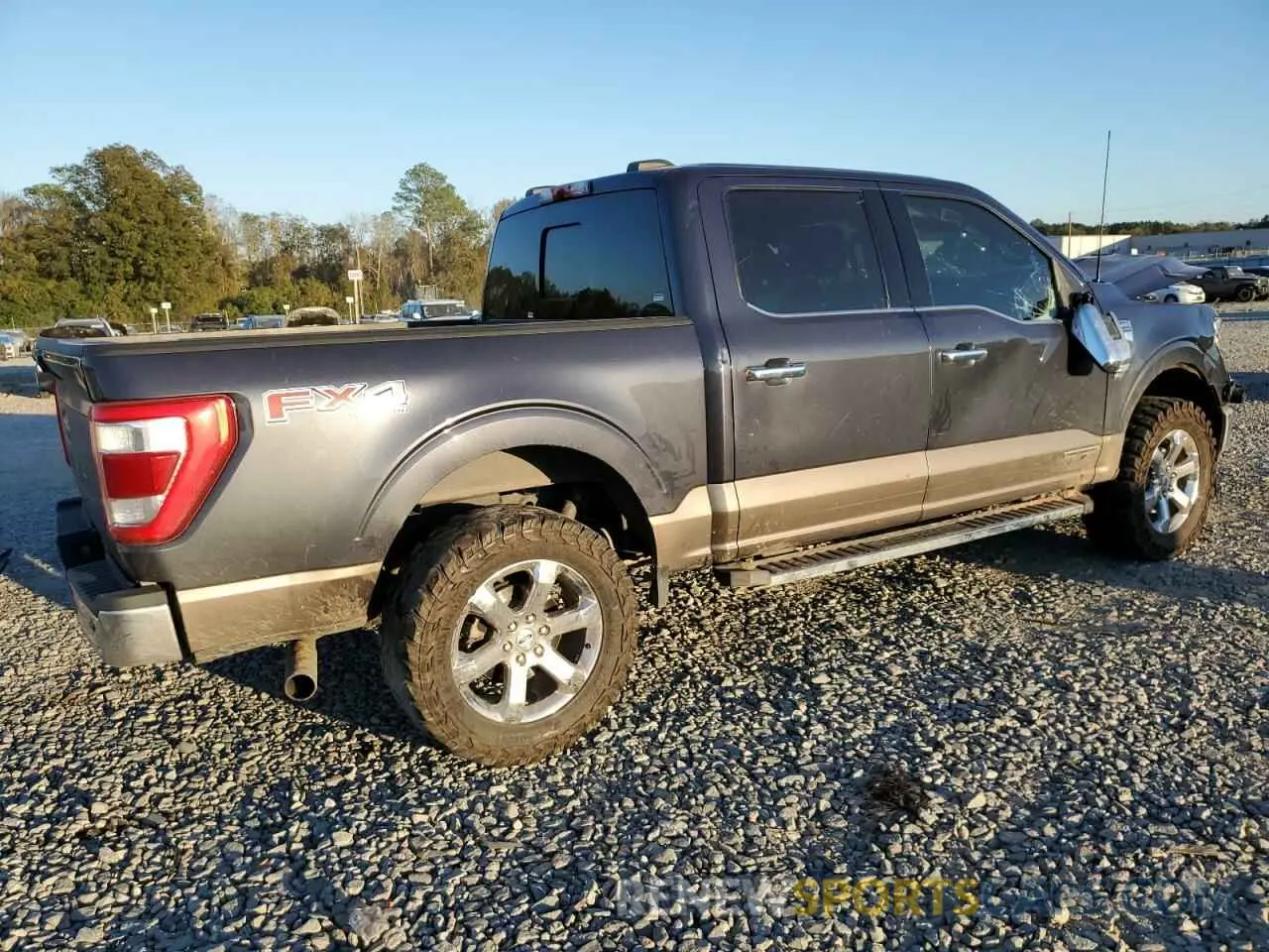 3 Photograph of a damaged car 1FTFW1ED4MFC84570 FORD F-150 2021