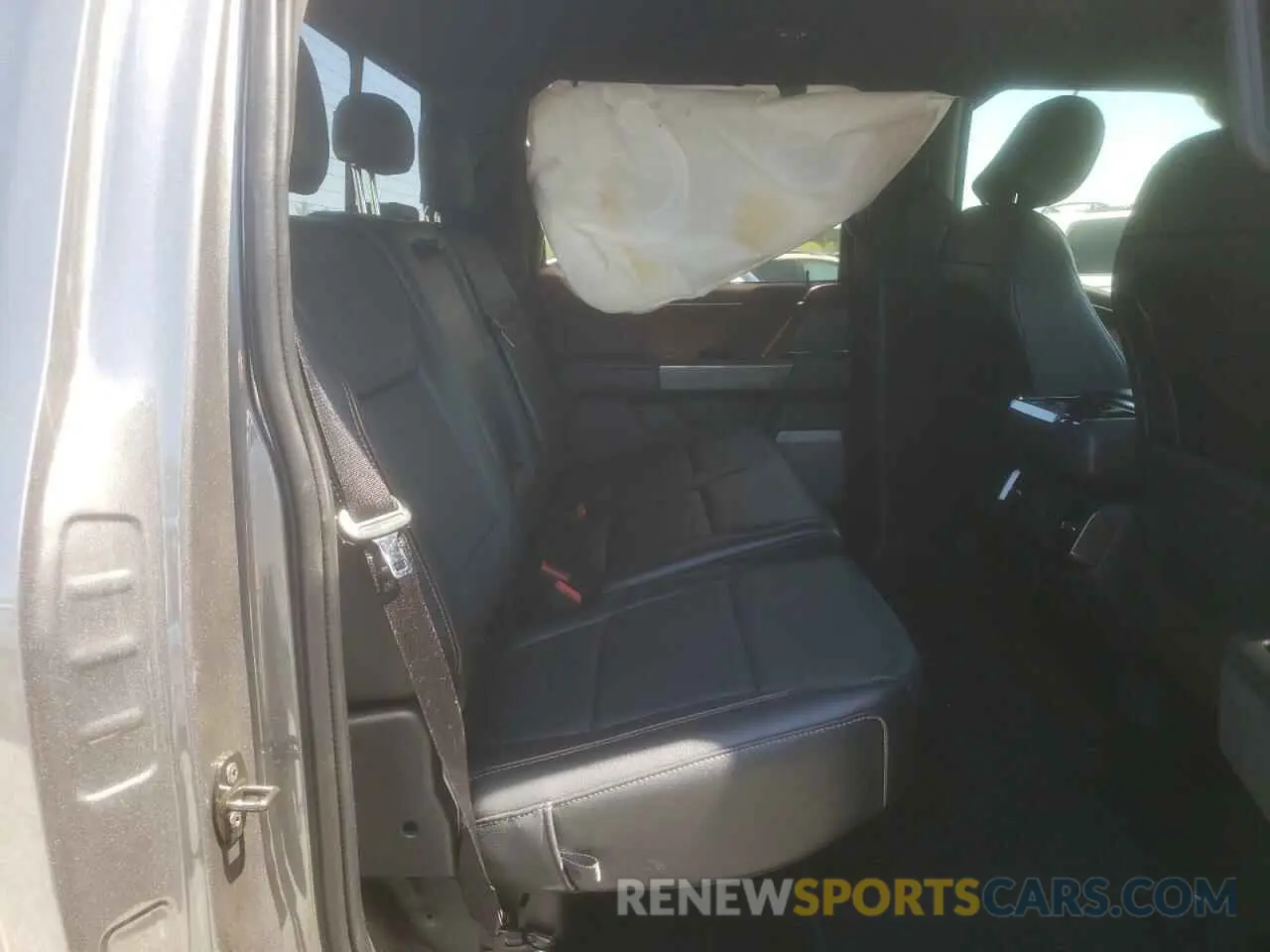 10 Photograph of a damaged car 1FTFW1ED5MFB91539 FORD F-150 2021