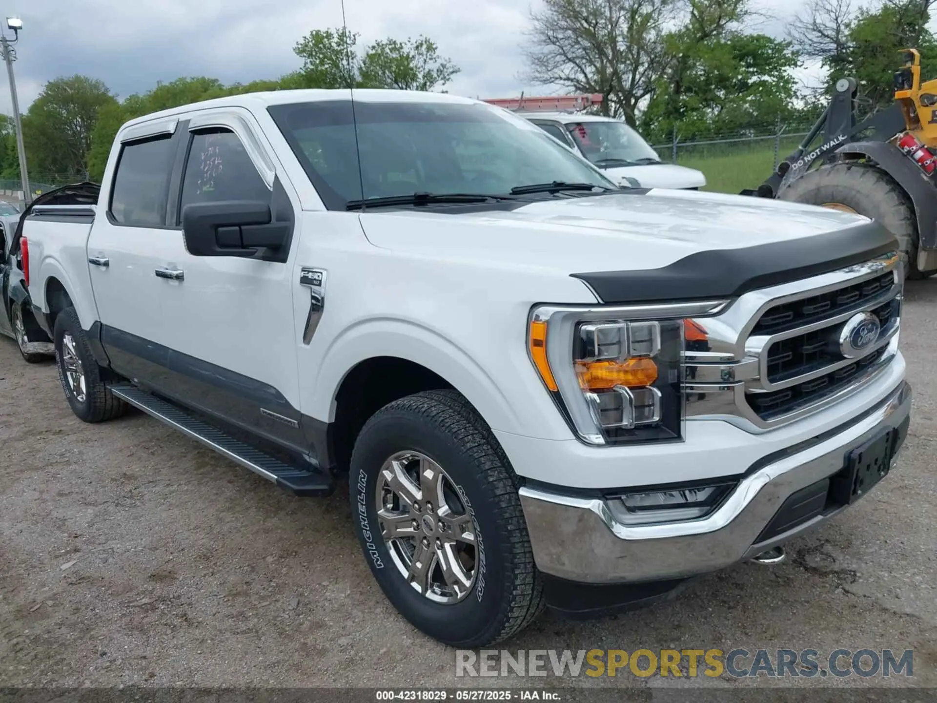 1 Photograph of a damaged car 1FTFW1ED7MFB36946 FORD F-150 2021