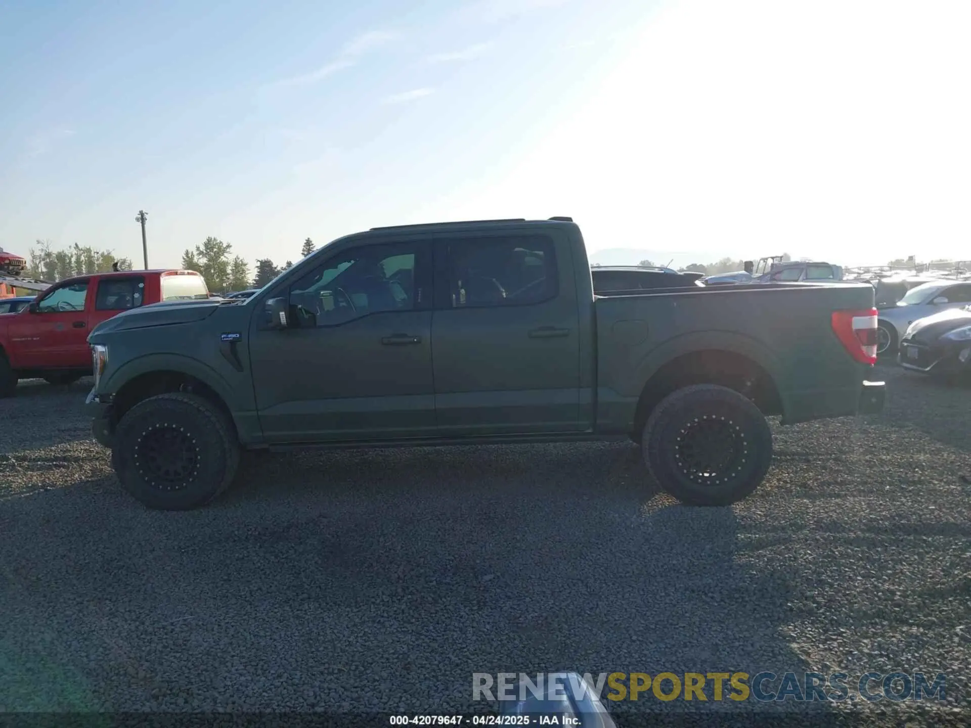 15 Photograph of a damaged car 1FTFW1ED9MFA53972 FORD F-150 2021