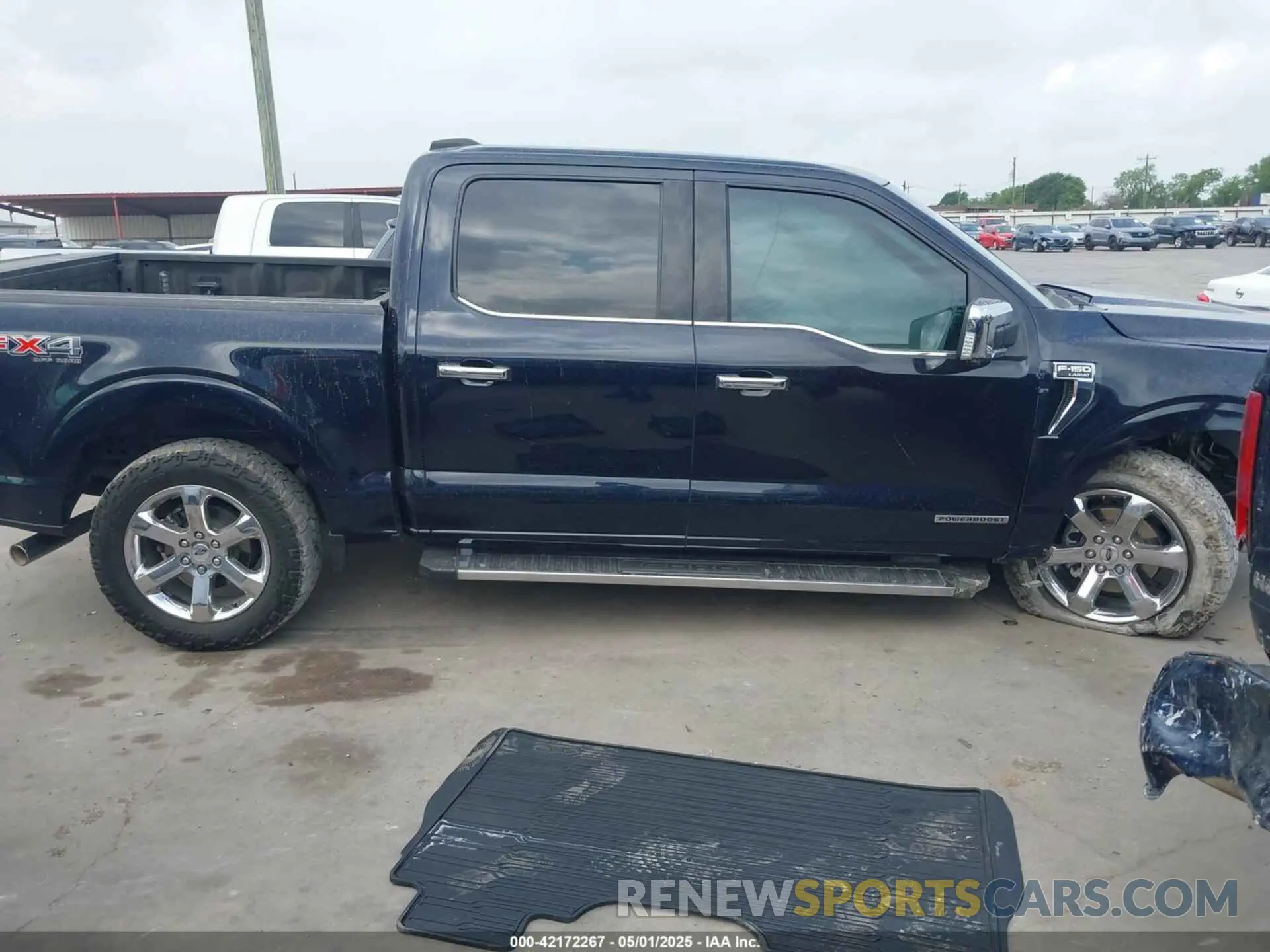 13 Photograph of a damaged car 1FTFW1ED9MFB61685 FORD F-150 2021