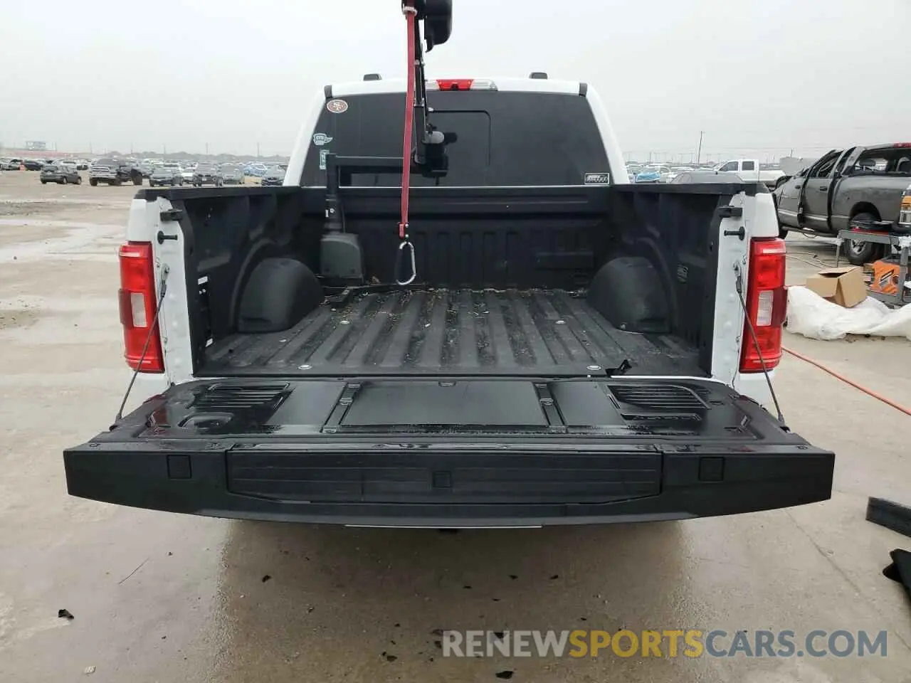 6 Photograph of a damaged car 1FTFW1ED9MFB79104 FORD F-150 2021