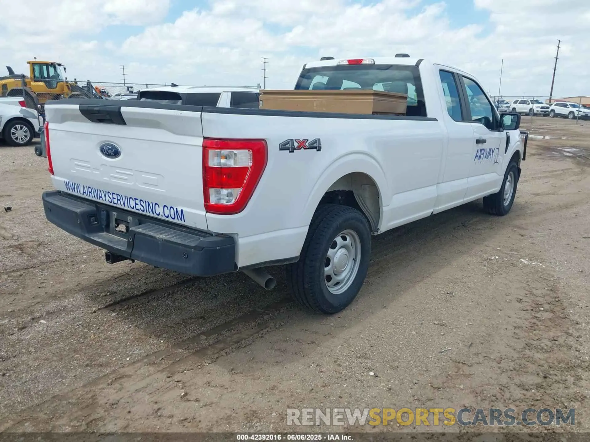 4 Photograph of a damaged car 1FTFX1E50MKE56297 FORD F-150 2021