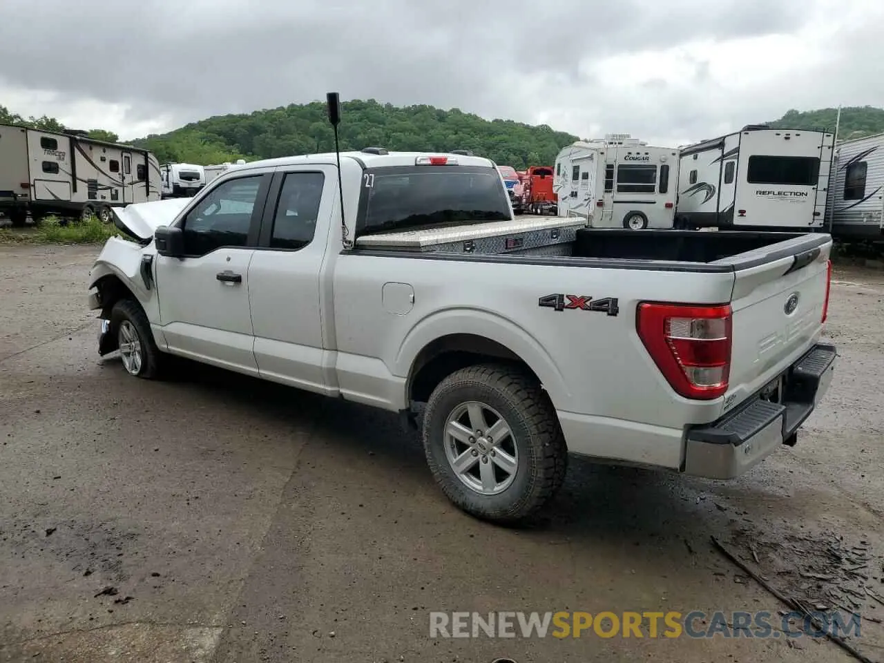 2 Photograph of a damaged car 1FTFX1E51MFC05216 FORD F-150 2021