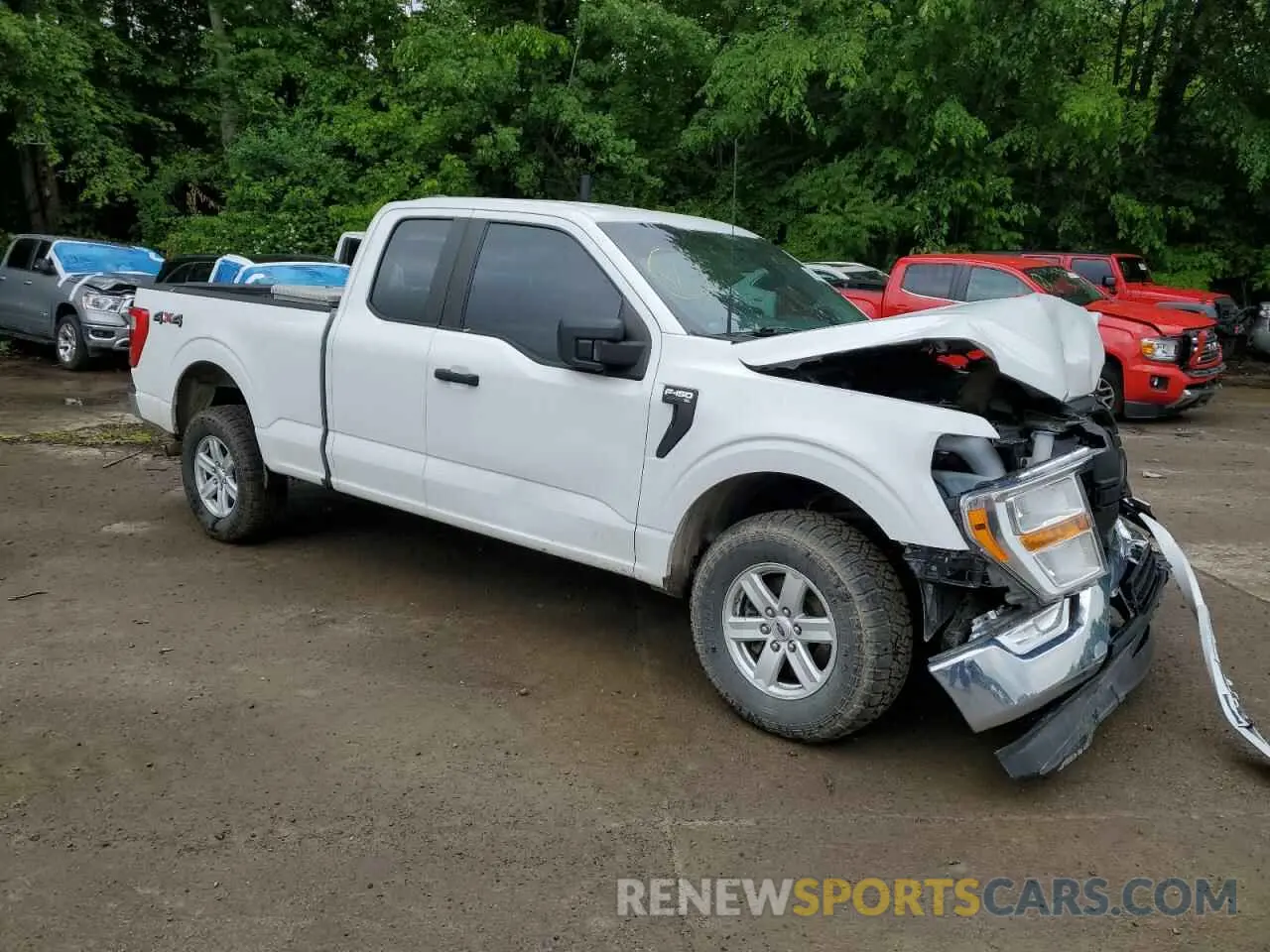 4 Photograph of a damaged car 1FTFX1E51MFC05216 FORD F-150 2021