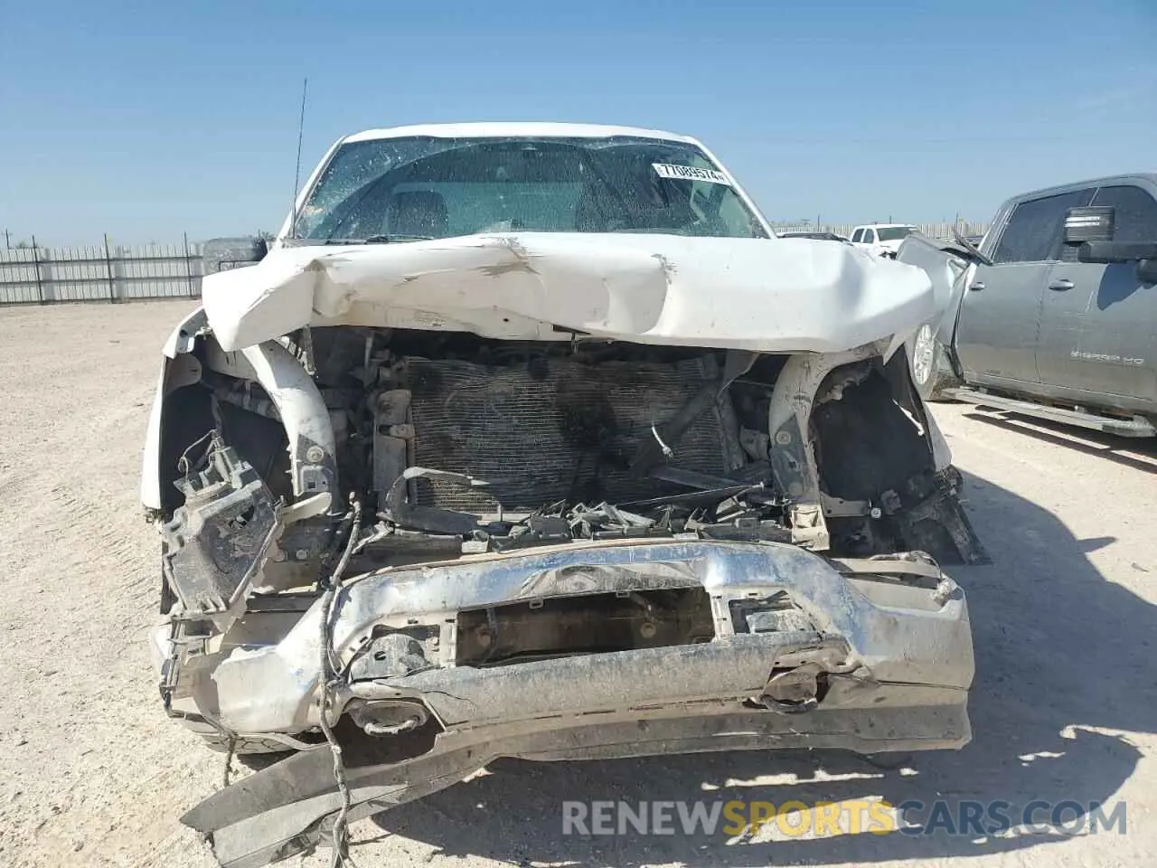 5 Photograph of a damaged car 1FTFX1E51MKE69186 FORD F-150 2021