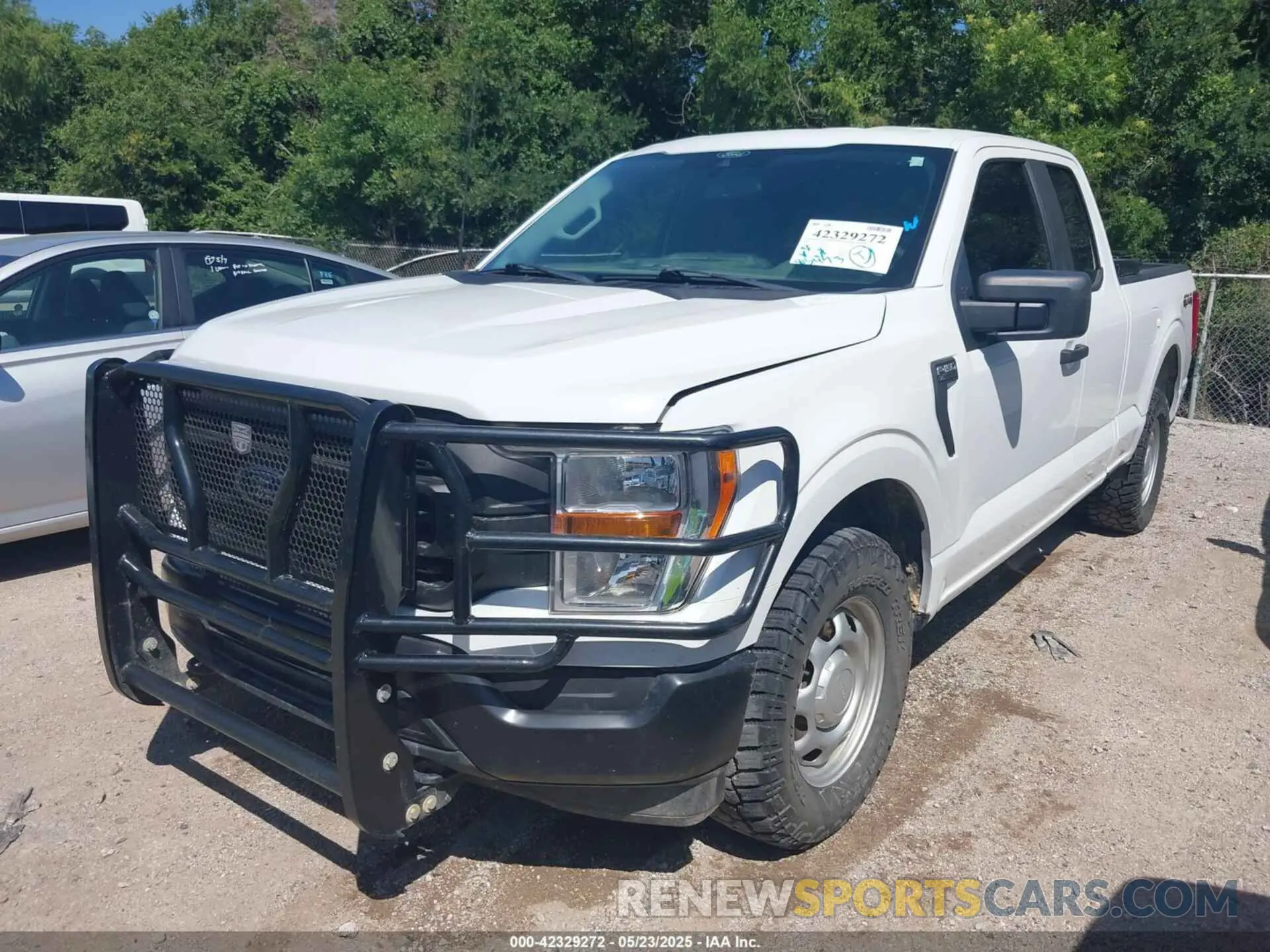 2 Photograph of a damaged car 1FTFX1E56MFD09555 FORD F-150 2021