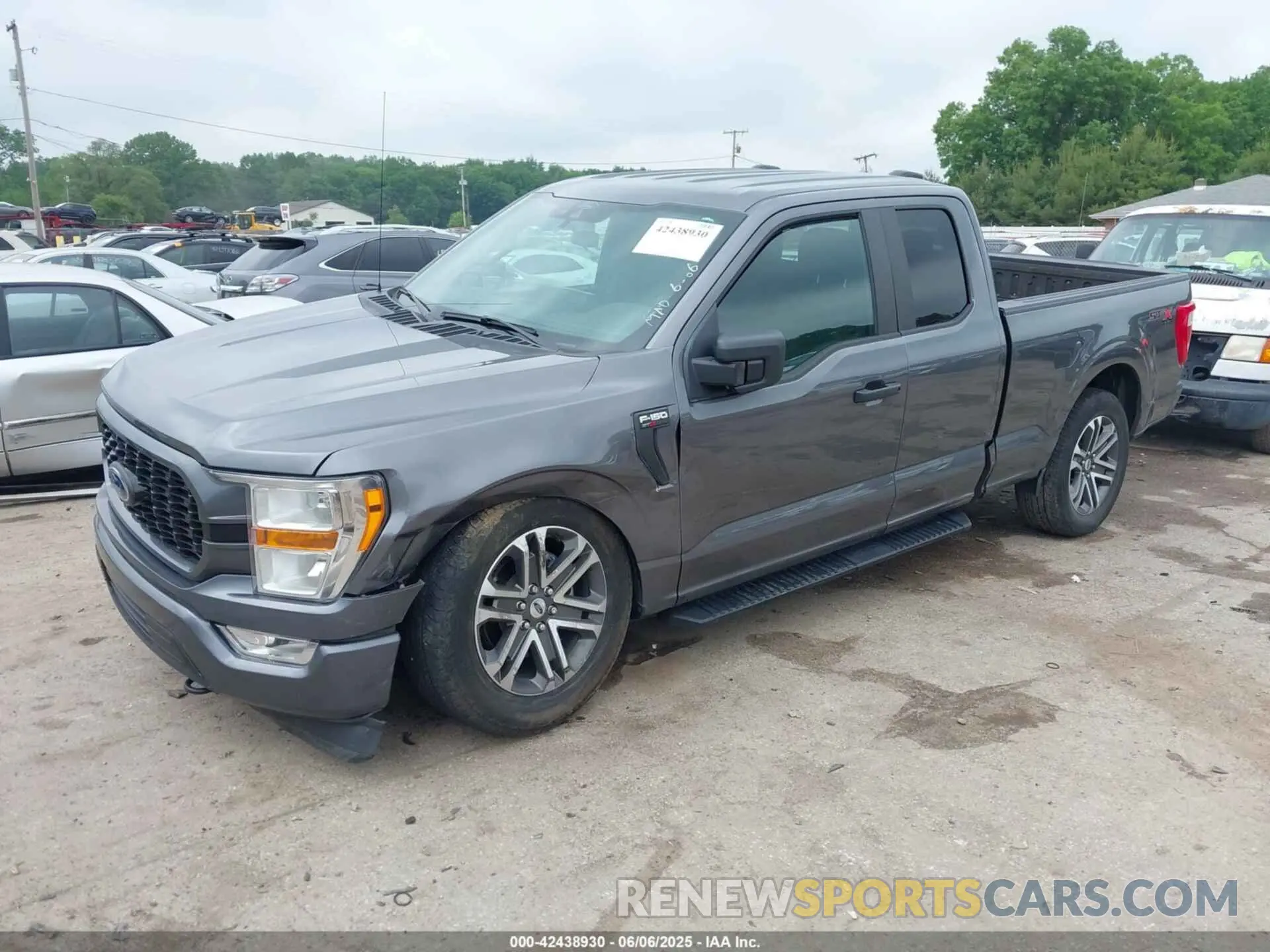 2 Photograph of a damaged car 1FTFX1E57MFA23102 FORD F-150 2021