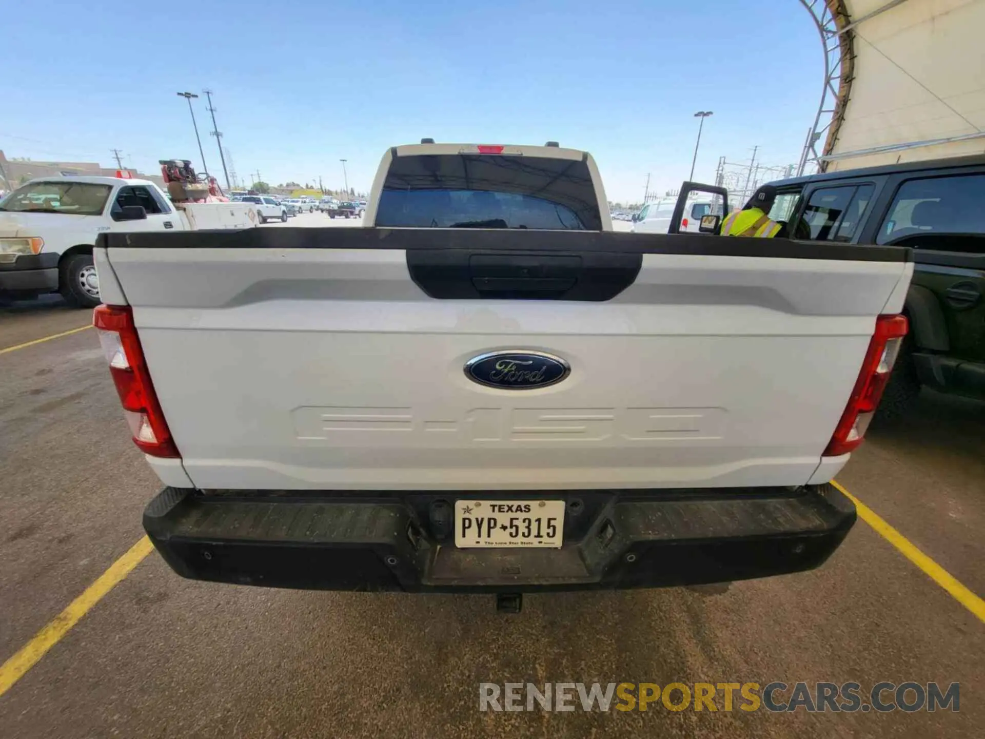 14 Photograph of a damaged car 1FTFX1E57MKE25032 FORD F-150 2021