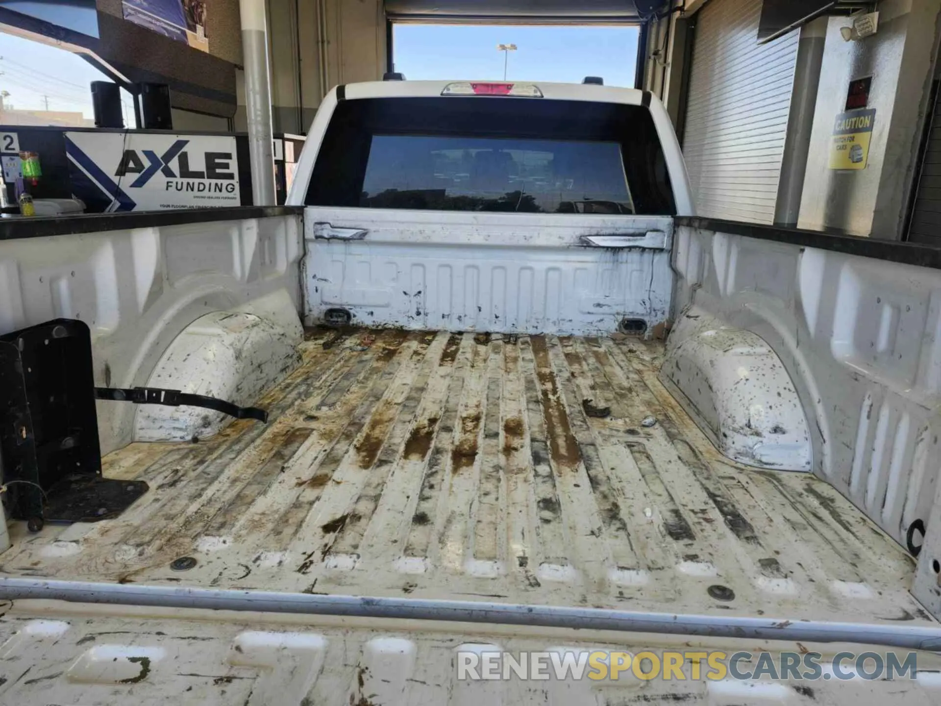 30 Photograph of a damaged car 1FTFX1E57MKE25032 FORD F-150 2021