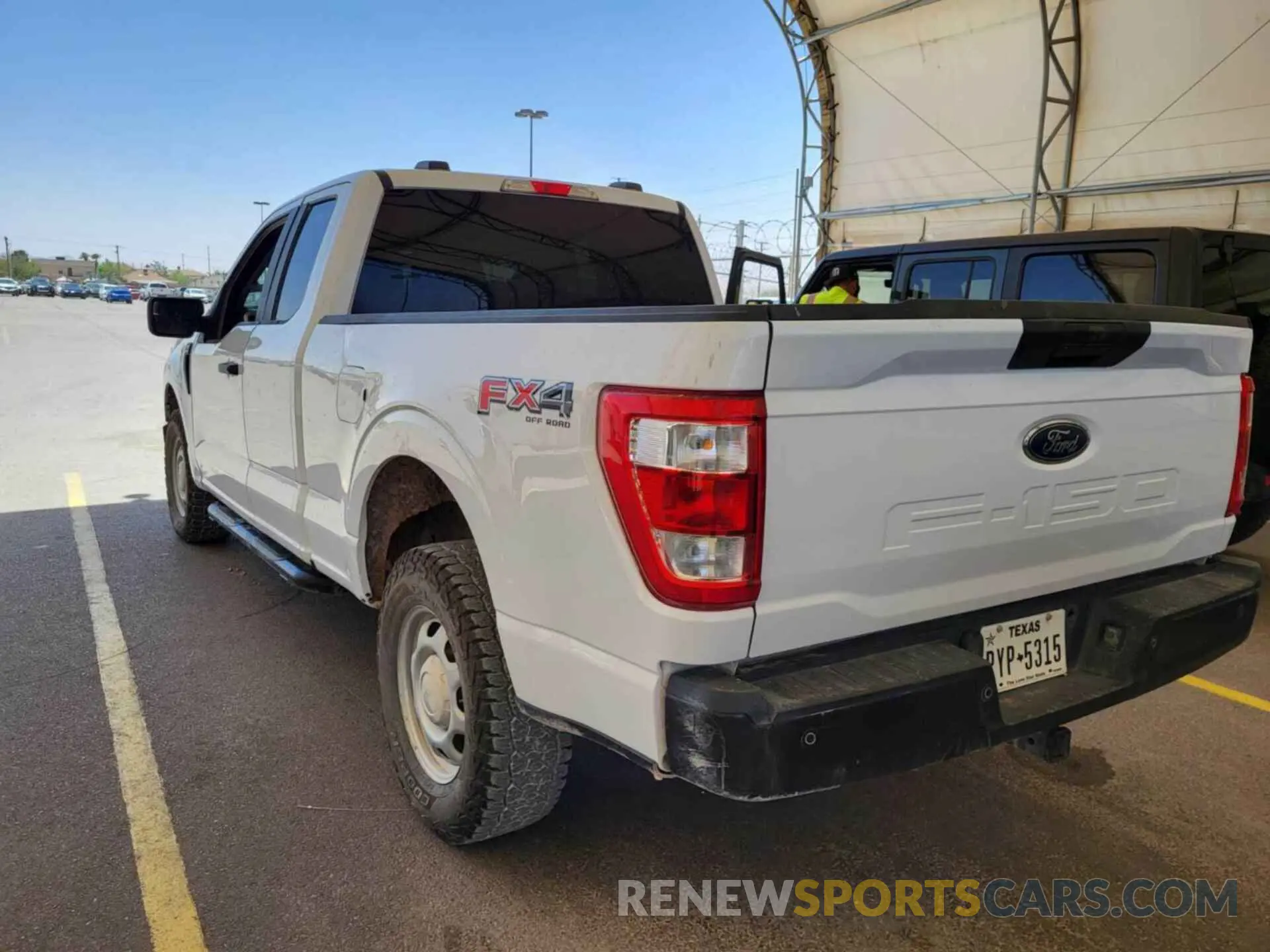 7 Photograph of a damaged car 1FTFX1E57MKE25032 FORD F-150 2021